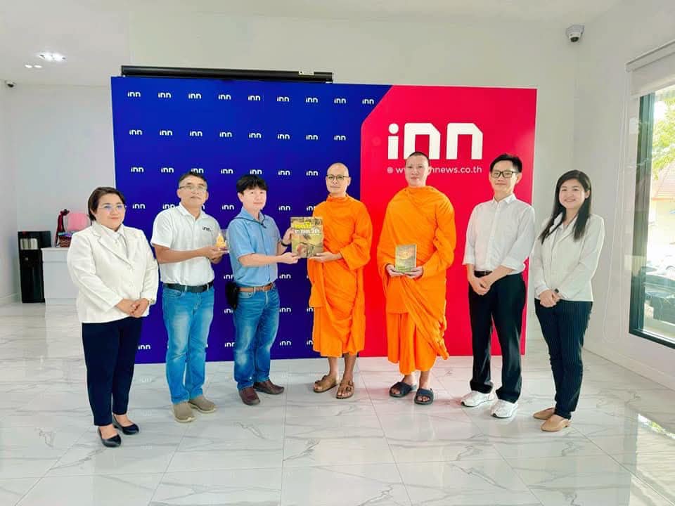 ผู้ช่วยเจ้าอาวาสวัดพระธรรมกาย อำนวยพรปีใหม่สื่อมวลชน