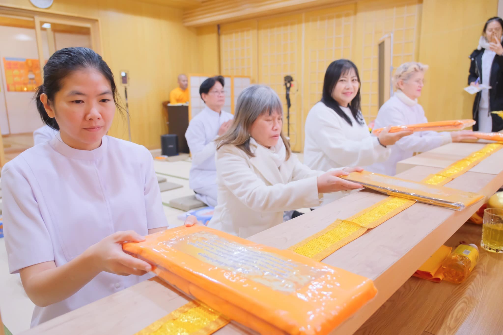 วัดพระธรรมกายคานากาว่า จัดพิธีบุพเปตพลี