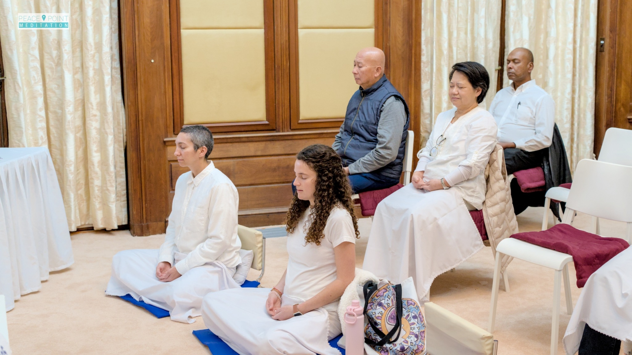 วัดพระธรรมกายแคลิฟอร์เนีย จัดกิจกรรมฝึกนั่งสมาธิให้กับชาวท้องถิ่น