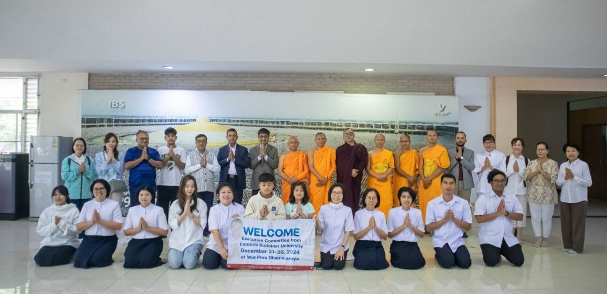 คณะเนปาลศึกษาดูงานชมรมพุทธศาสตร์สากล