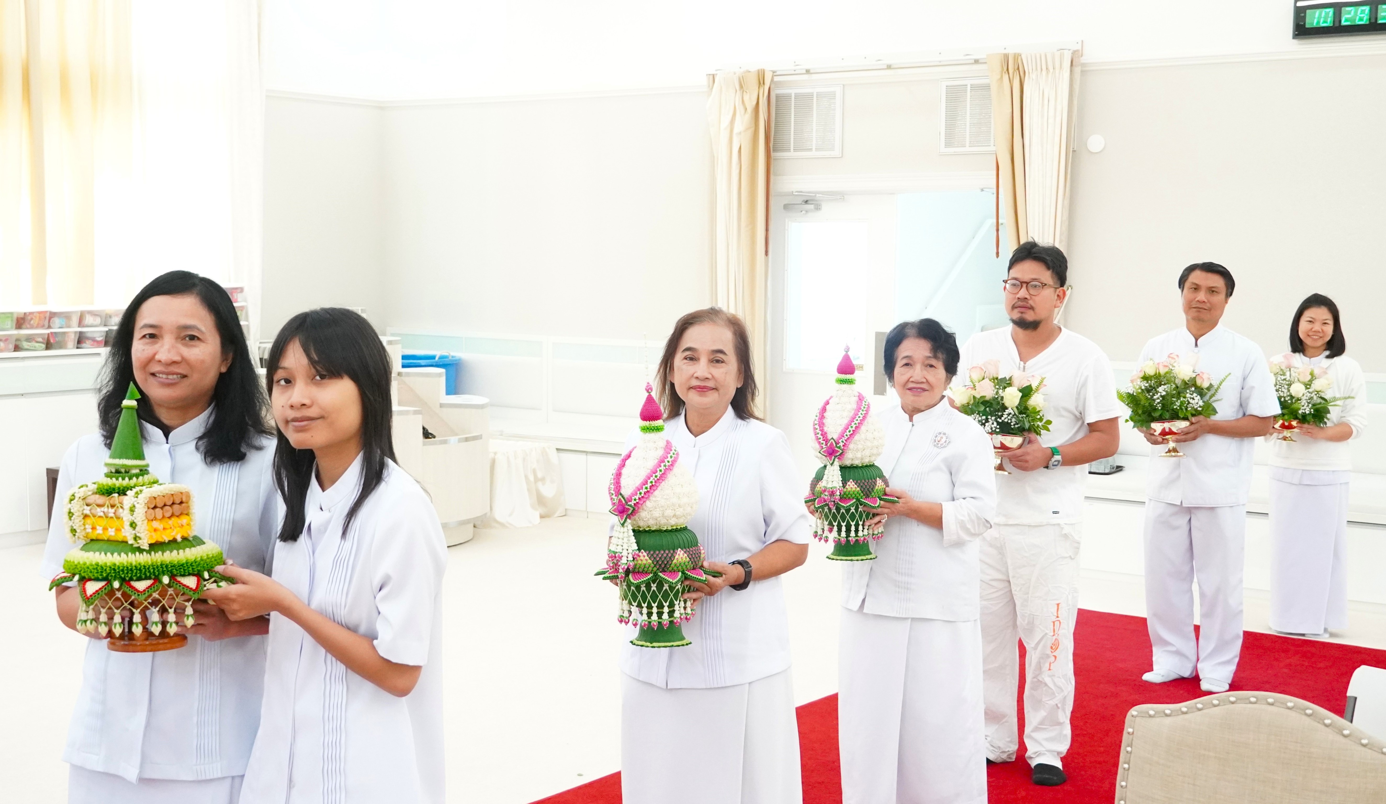 วัดพระธรรมกายฟลอริดา จัดพิธีมุทิตาอายุวัฒนมงคล 84 ปี หลวงพ่อทัตตชีโว