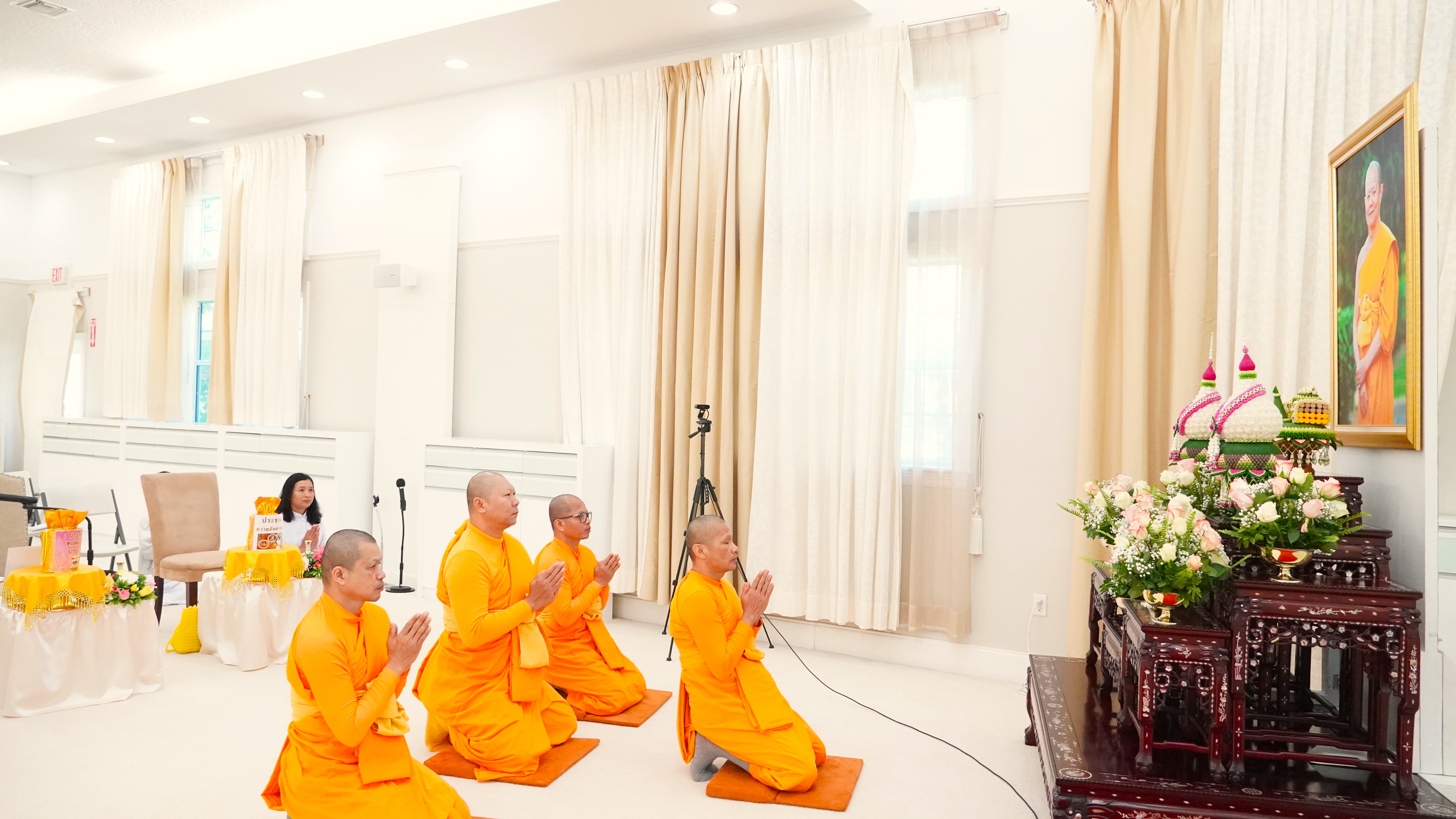 วัดพระธรรมกายฟลอริดา จัดพิธีมุทิตาอายุวัฒนมงคล 84 ปี หลวงพ่อทัตตชีโว