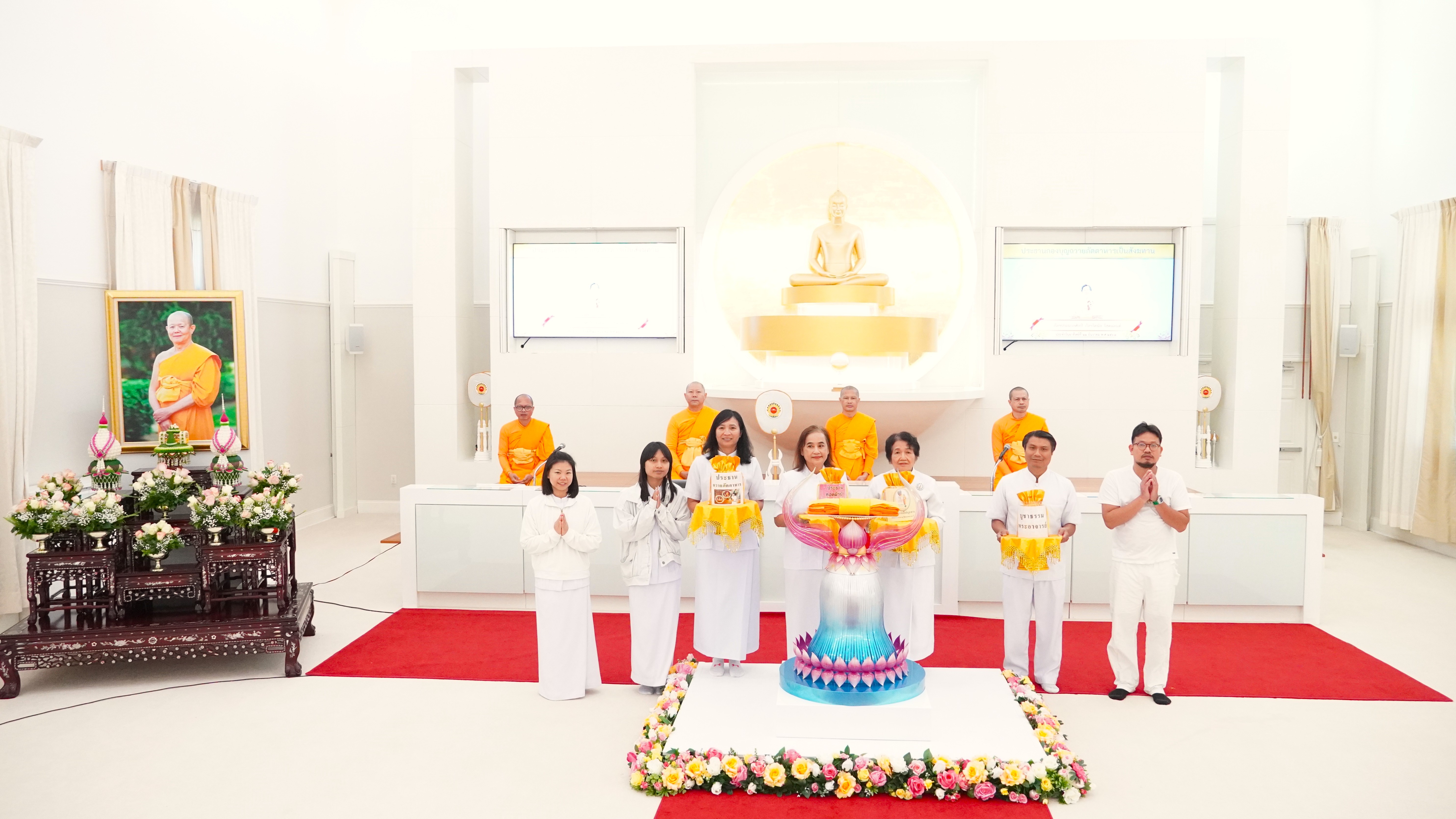 วัดพระธรรมกายฟลอริดา จัดพิธีมุทิตาอายุวัฒนมงคล 84 ปี หลวงพ่อทัตตชีโว