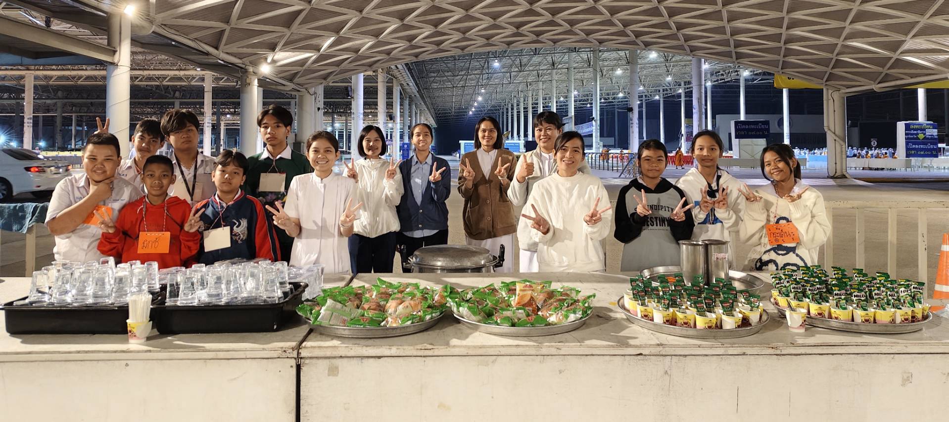 R-sa Smart เครือข่ายเยาวชนจิตอาสา เนื่องในวันถวายมหาสังฆทาน แด่พระสังฆาธิการ 1,000 วัด