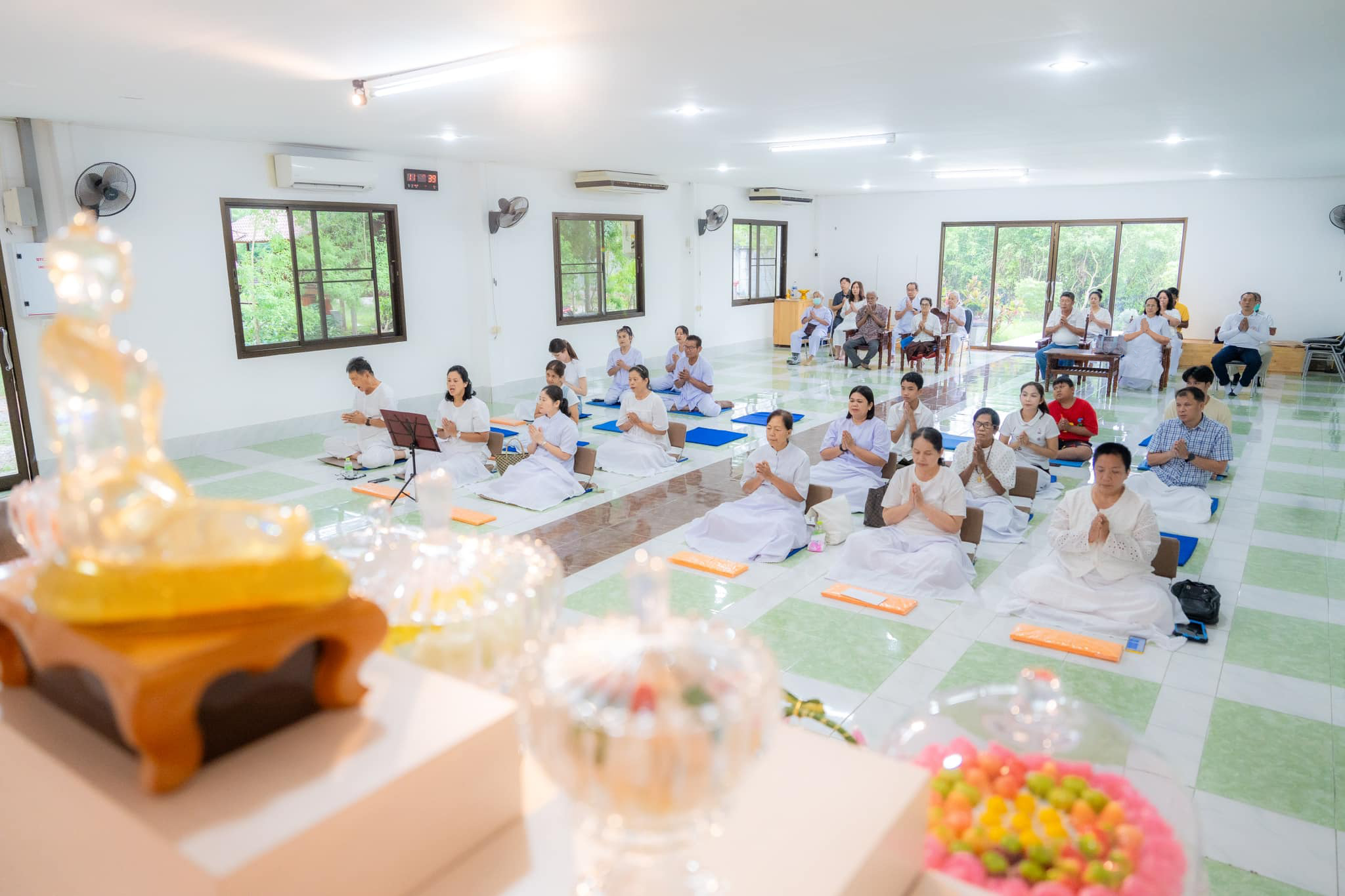 ศูนย์ปฏิบัติธรรมสุราษฎร์ธานี จัดพิธีบูชาข้าวพระ