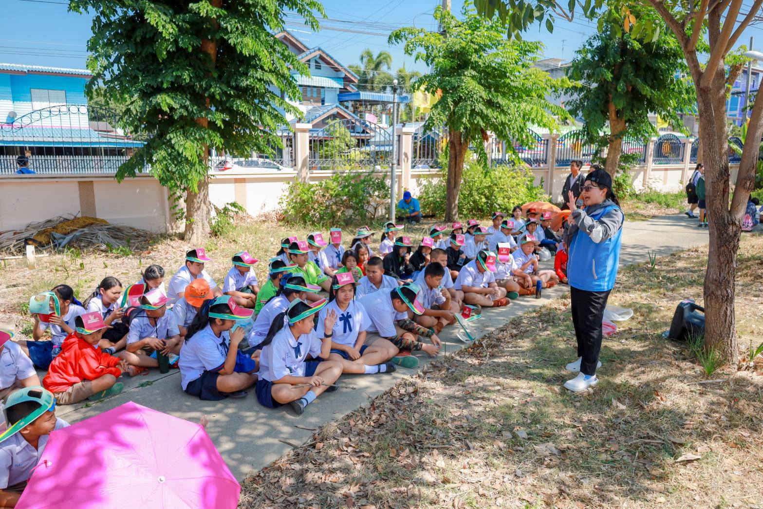รวมพลังเด็กดี V-Star ต้อนรับพระธรรมยาตรา ปีที่ 13 จ.สุพรรณบุรี