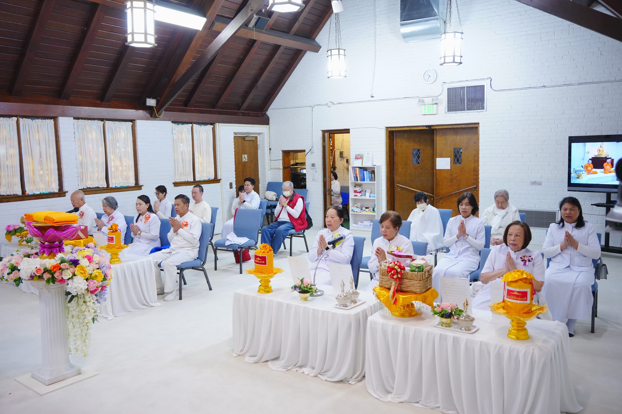 วัดพระธรรมกายชิคาโก จัดกิจกรรมงานบุญต้อนรับปีใหม่