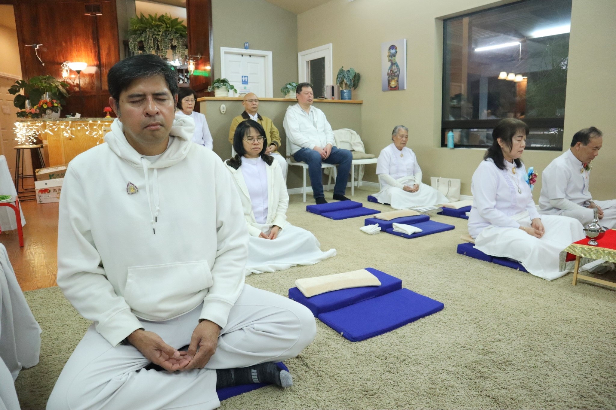 วัดภาวนาซานดิเอโก จัดพิธีทอดผ้าป่าฉลอง 8 ปี