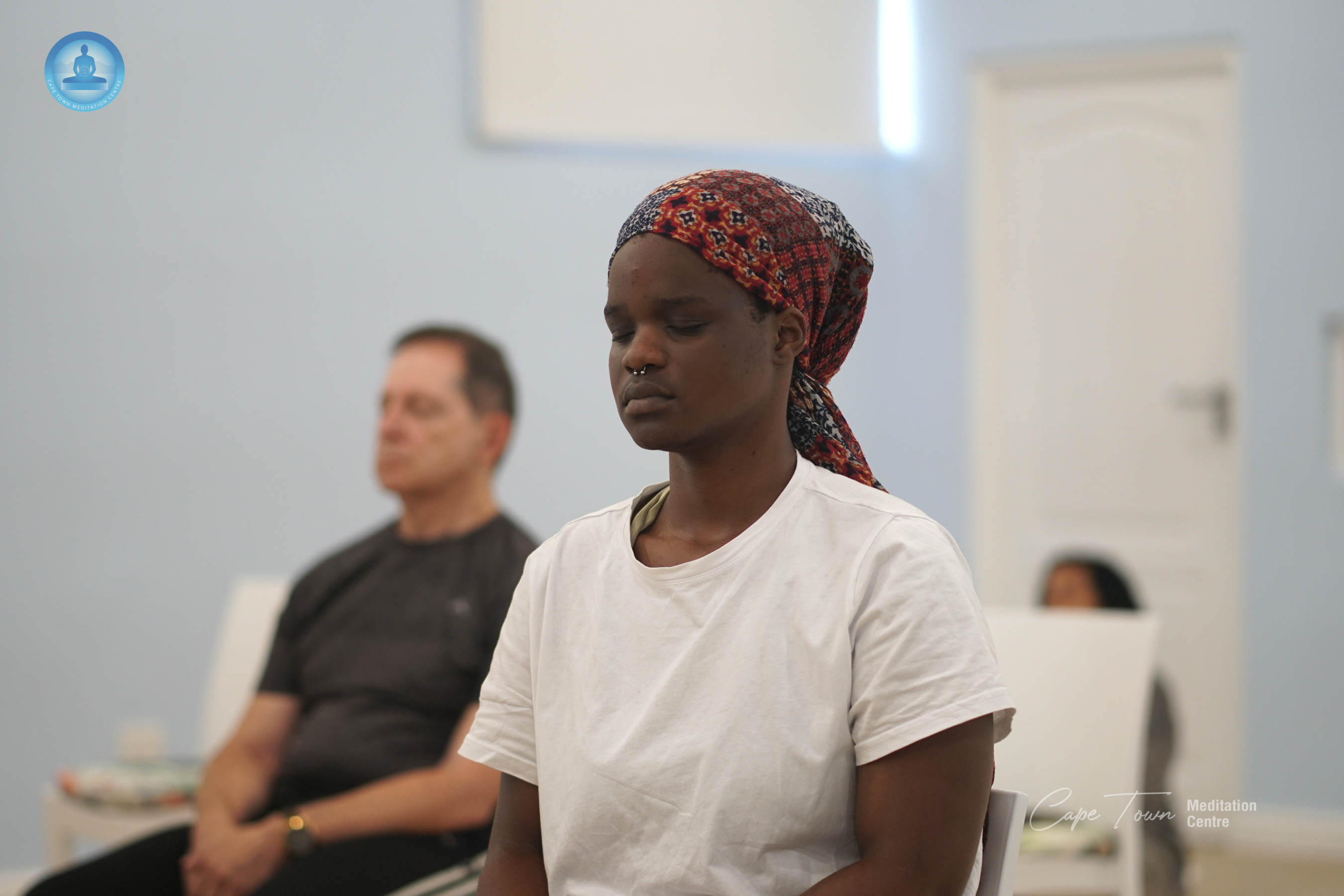 วัดพุทธเคปทาวน์ จัดคลาสสมาธิชาวท้องถิ่น