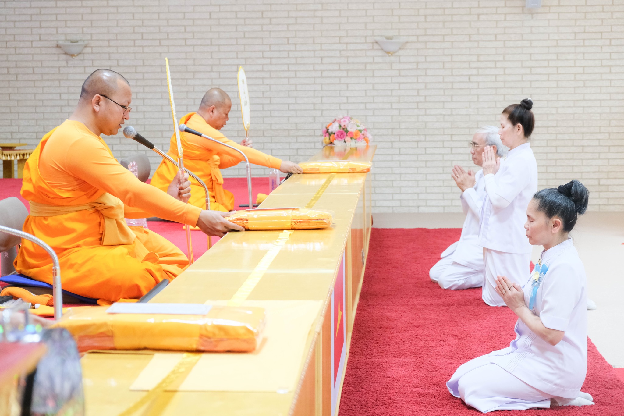 วัดพระธรรมกายเท็กซัส จัดงานบุญวันอาทิตย์