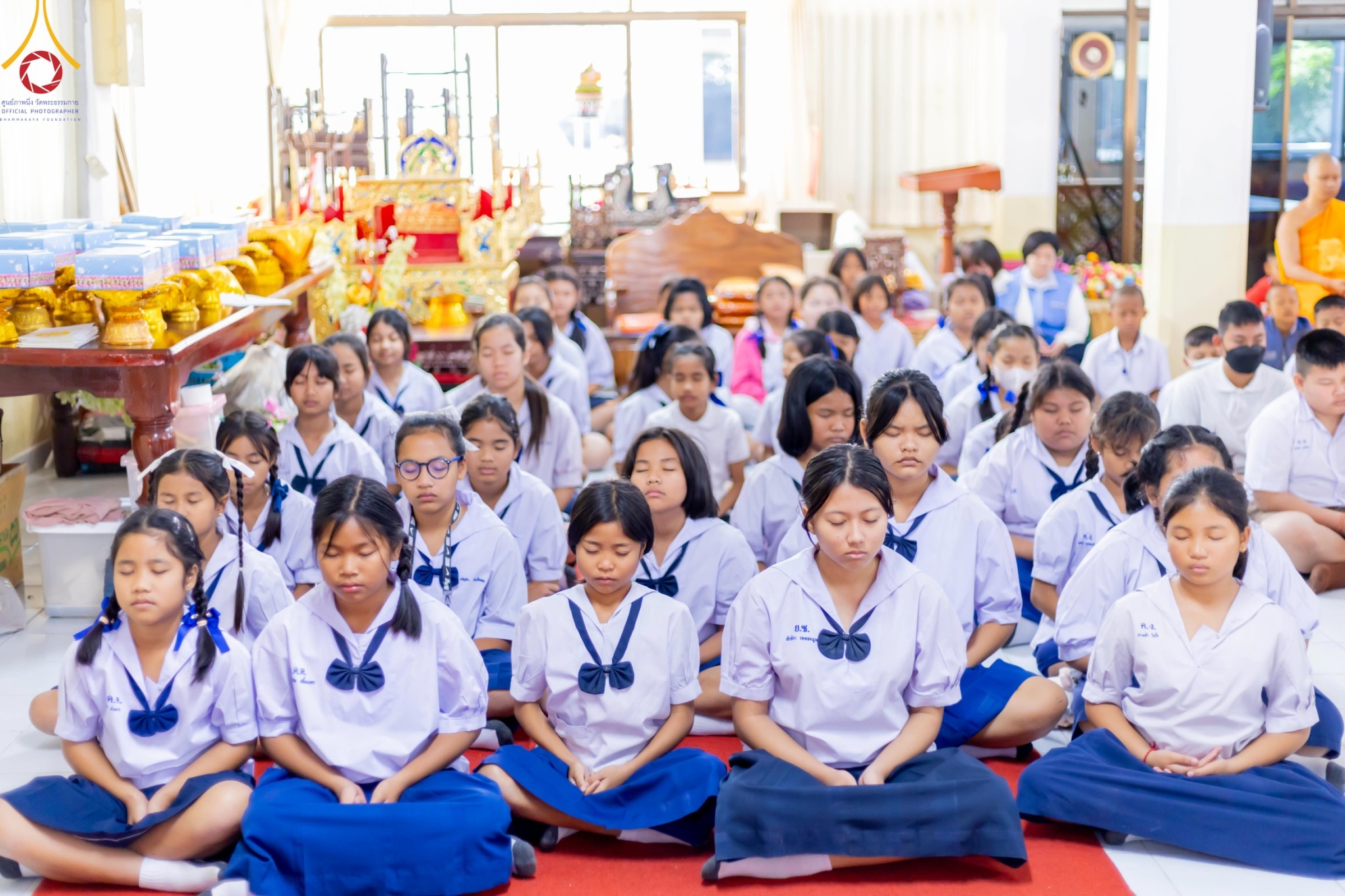 เด็กดี V-Star ร่วมทอดผ้าป่าโครงการธรรมยาตรา ปีที่ 13 จังหวัดสุพรรณบุรี และ จังหวัดพระนครศรีอยุธยา
