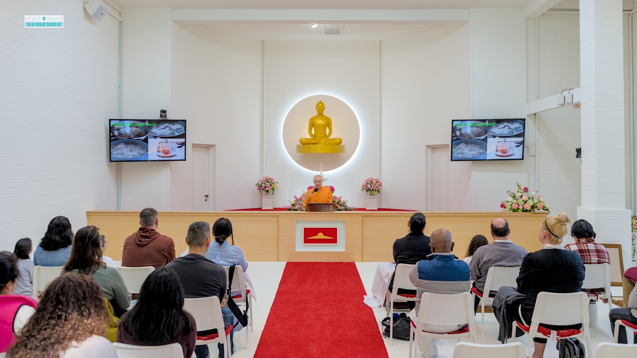 วัดพระธรรมกายแคลิฟอร์เนีย จัดกิจกรรมฝึกนั่งสมาธิให้กับชาวท้องถิ่น