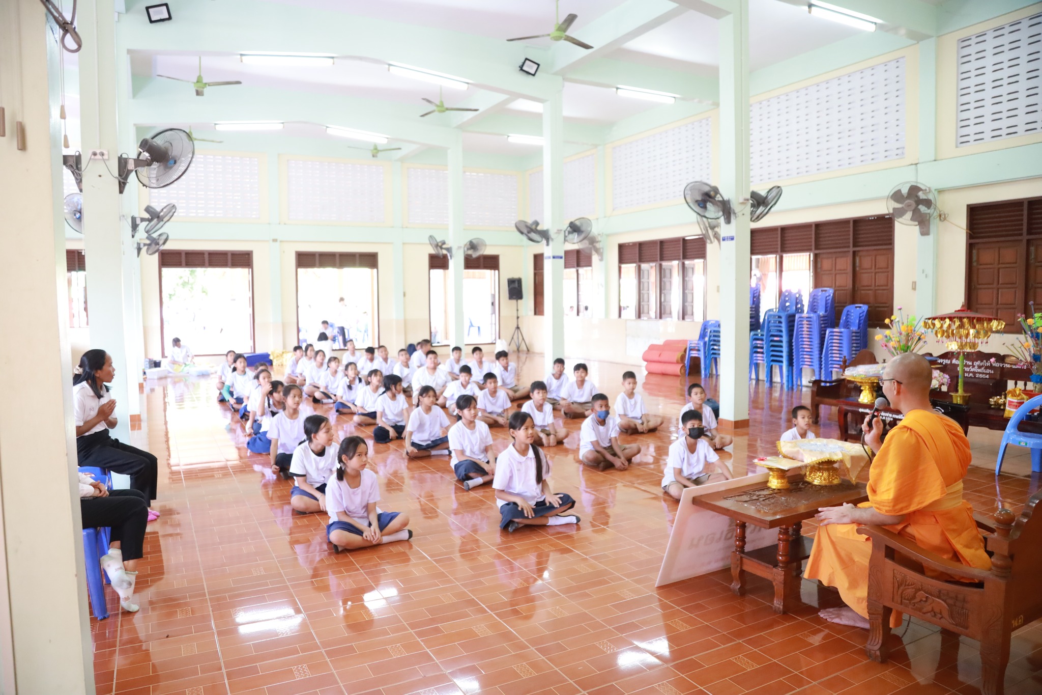 เด็กดี V-Star ร่วมพิธีทอดผ้าป่าโครงการธรรมยาตรา ปีที่13 จังหวัดนนทบุรี