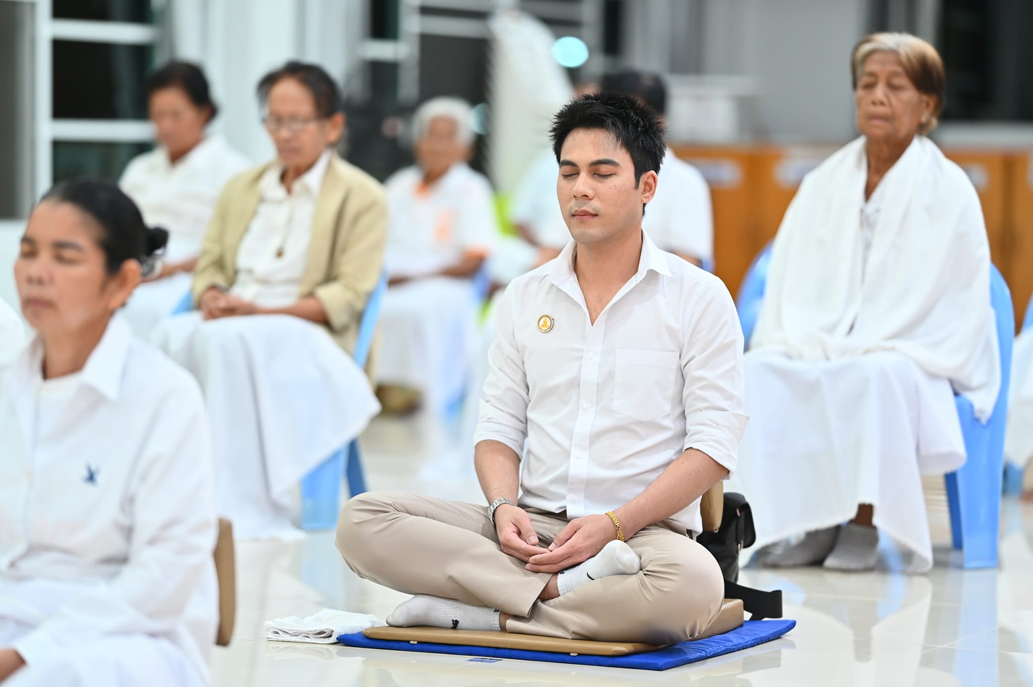 ศูนย์ปฏิบัติธรรมพนมสารคาม จัดปฏิบัติธรรมโครงการหมู่บ้านรักษาศีล 5