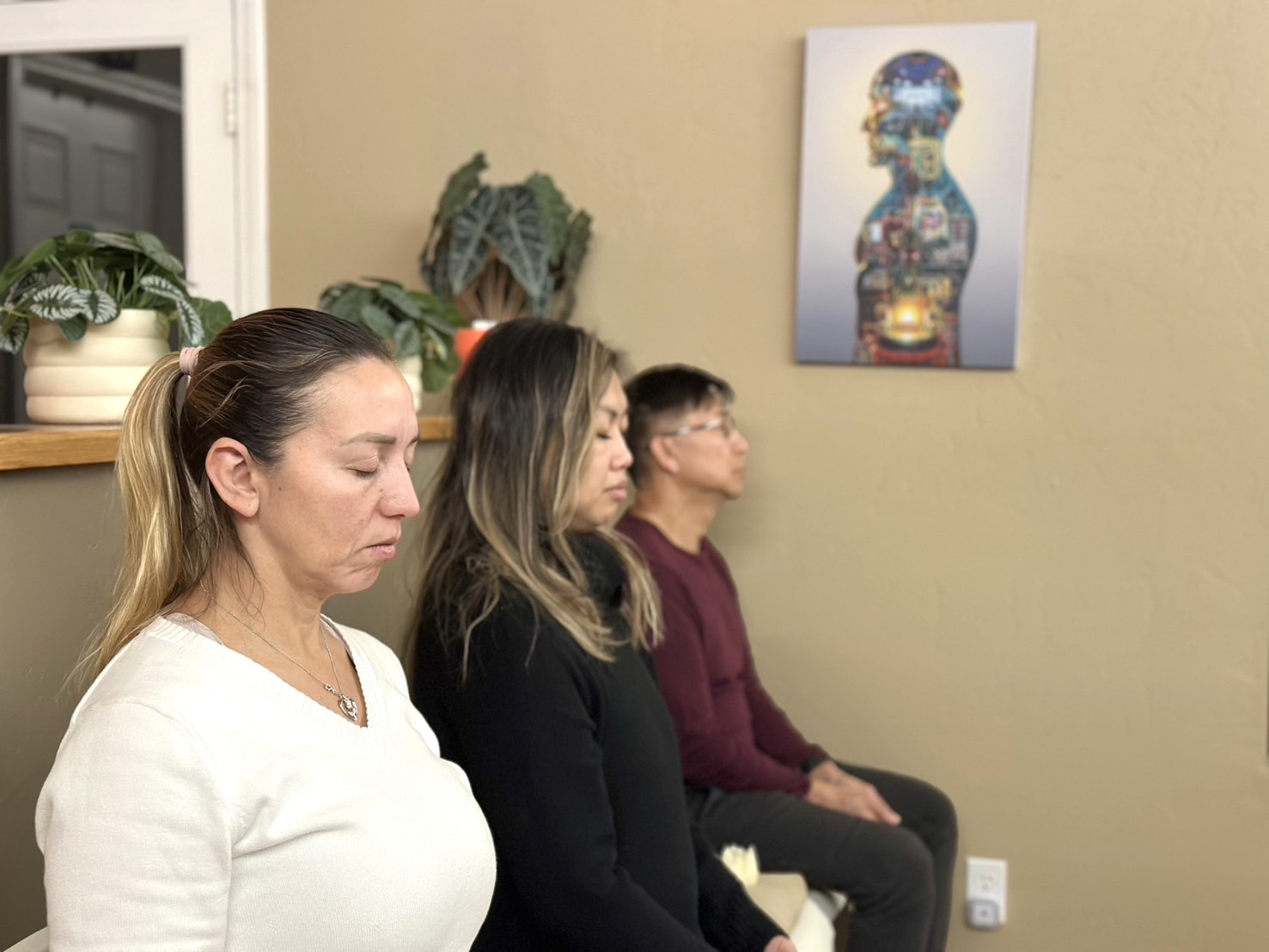 วัดภาวนาซานดิเอโก จัดกิจกรรม Moonlight meditation