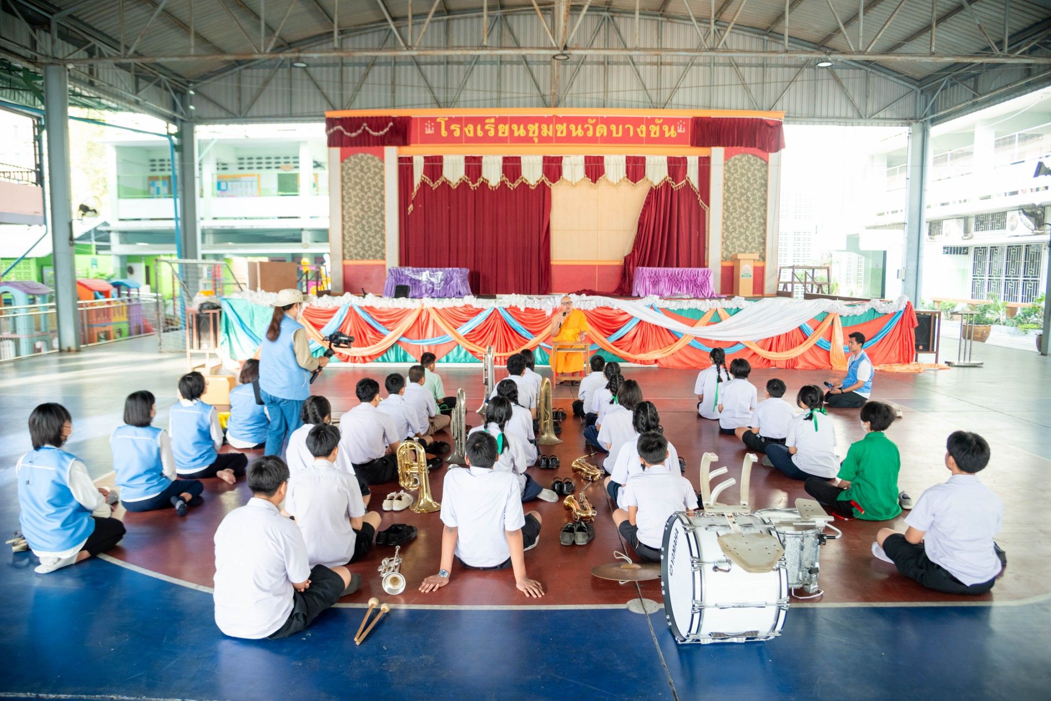 V-Marching Band ประชาสัมพันธ์แจ้งข่าวธรรมยาตรา ปีที่ 13 ณ บริเวณชุมชนรอบตลาดไอยรา จังหวัดปทุมธานี