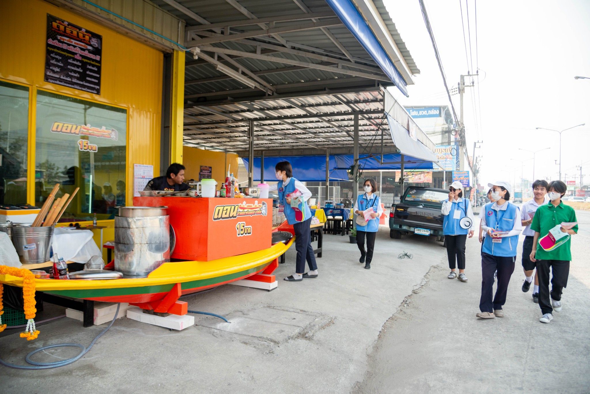 V-Marching Band ประชาสัมพันธ์แจ้งข่าวธรรมยาตรา ปีที่ 13 ณ บริเวณชุมชนรอบตลาดไอยรา จังหวัดปทุมธานี