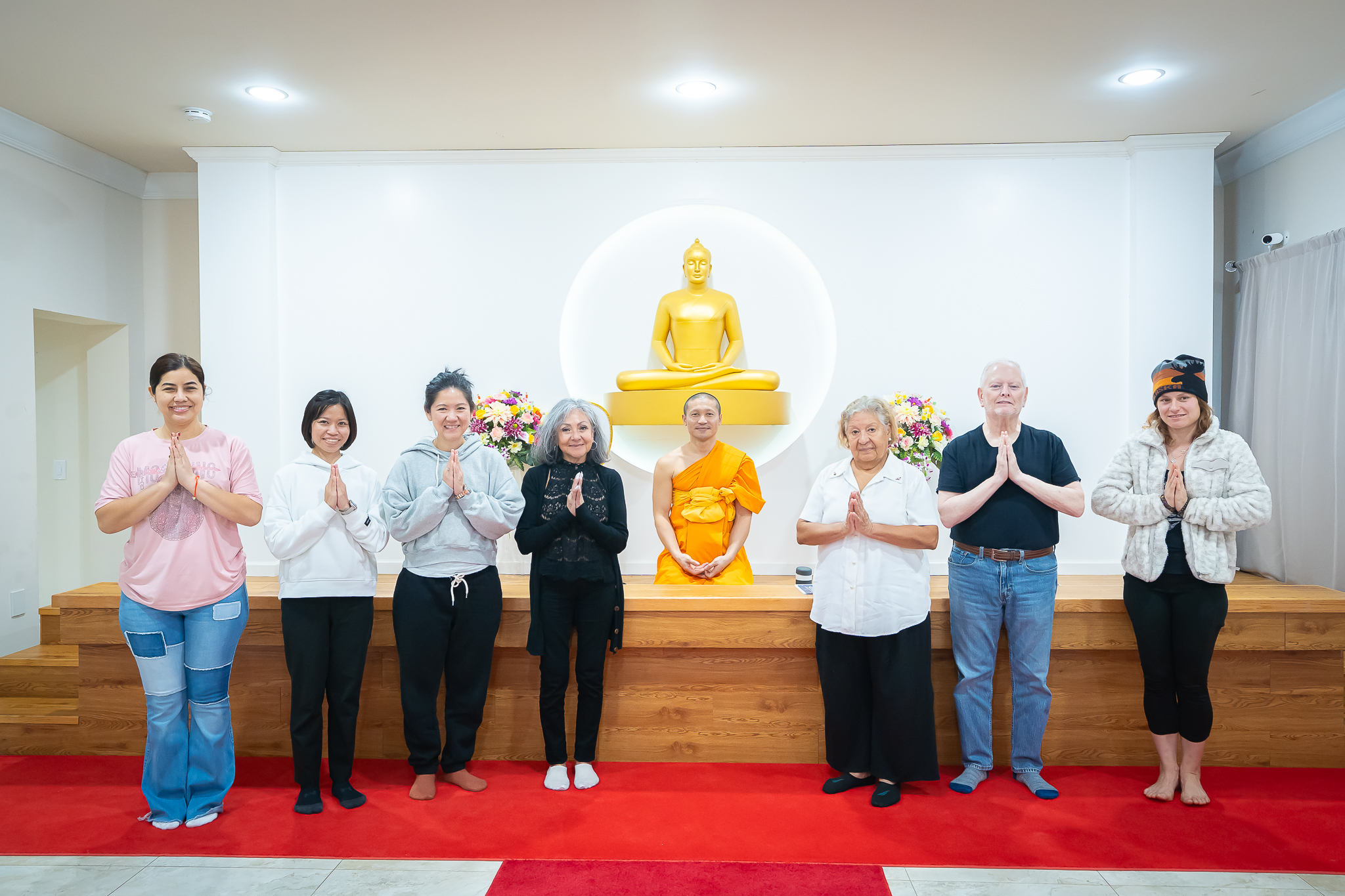 วัดพระธรรมกายปาล์มบีช จัดปฏิบัติธรรมชาวท้องถิ่น