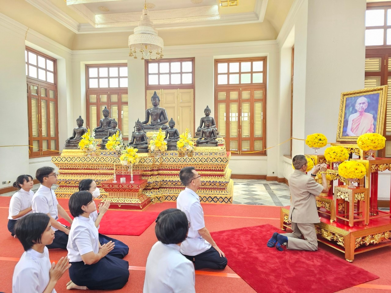 ชมรมพุทธศาสตร์สากล ร่วมพิธีบำเพ็ญกุศลวันคล้ายวันมรณภาพ ปีที่ 11 พระเดชพระคุณพระพุทธวรญาณ