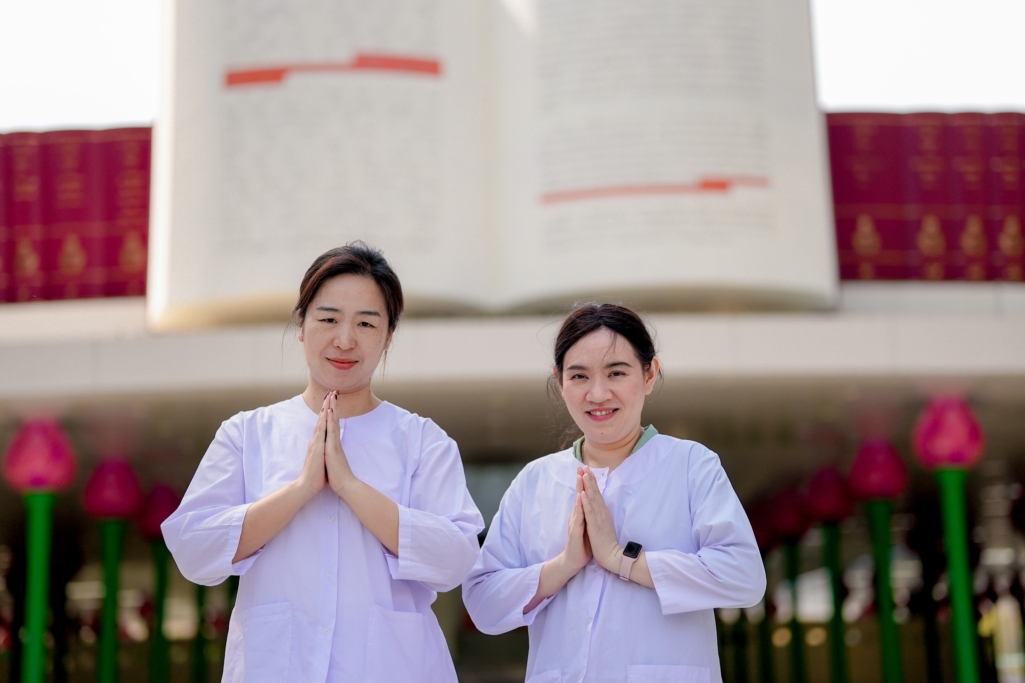 นักศึกษาชาวจีน มาเยี่ยมวัดพระธรรมกาย