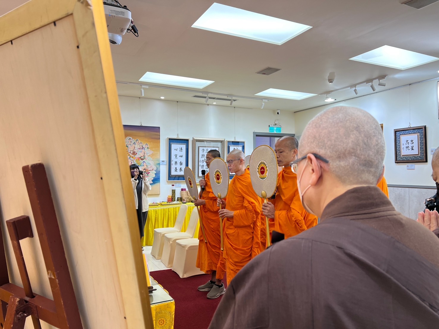 ผู้แทนวัดพระธรรมกาย จากวัดพระธรรมกายในไต้หวัน เข้าร่วมพิธีแสดงอาลัยพระมหาเถระธรรมาจารย์จิ้งเหย้า