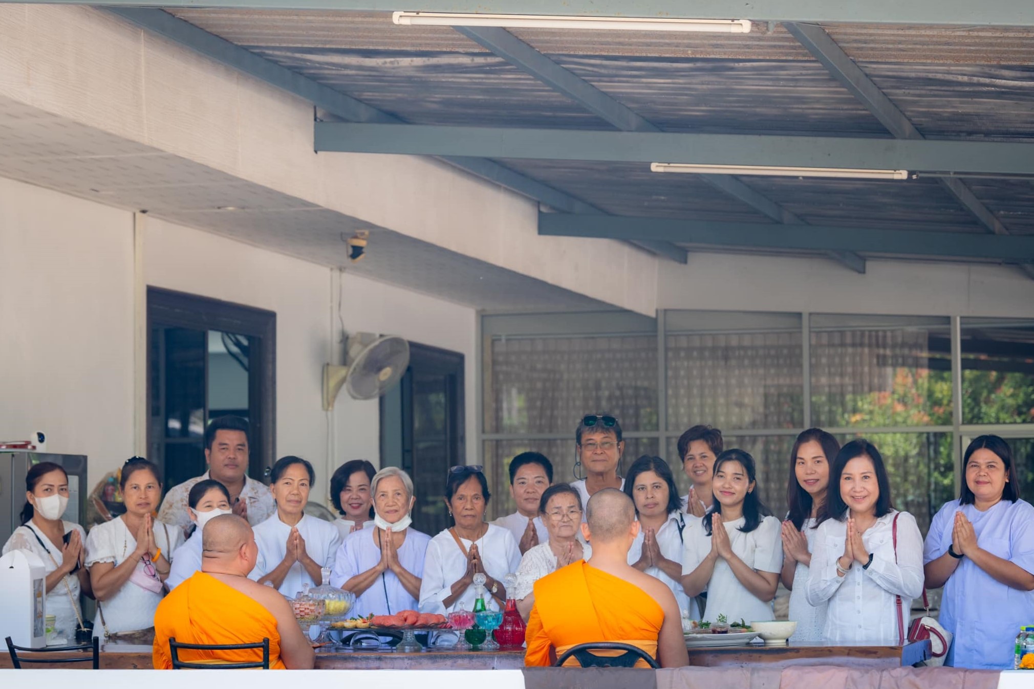 ศูนย์ปฏิบัติธรรมสุราษฎร์ธานี จัดพิธีบูชาข้าวพระ