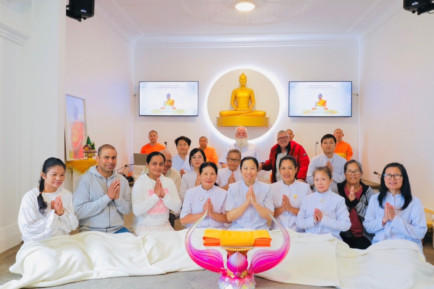 วัดพระธรรมกายดันนีดิน จัดงานบุญบูชาข้าวพระ