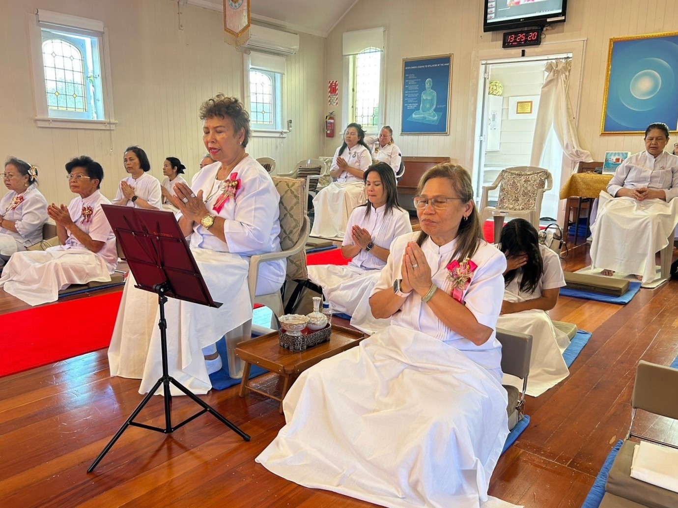 วัดพระธรรมกายโอ๊คแลนด์ จัดงานบุญบูชาข้าวพระ