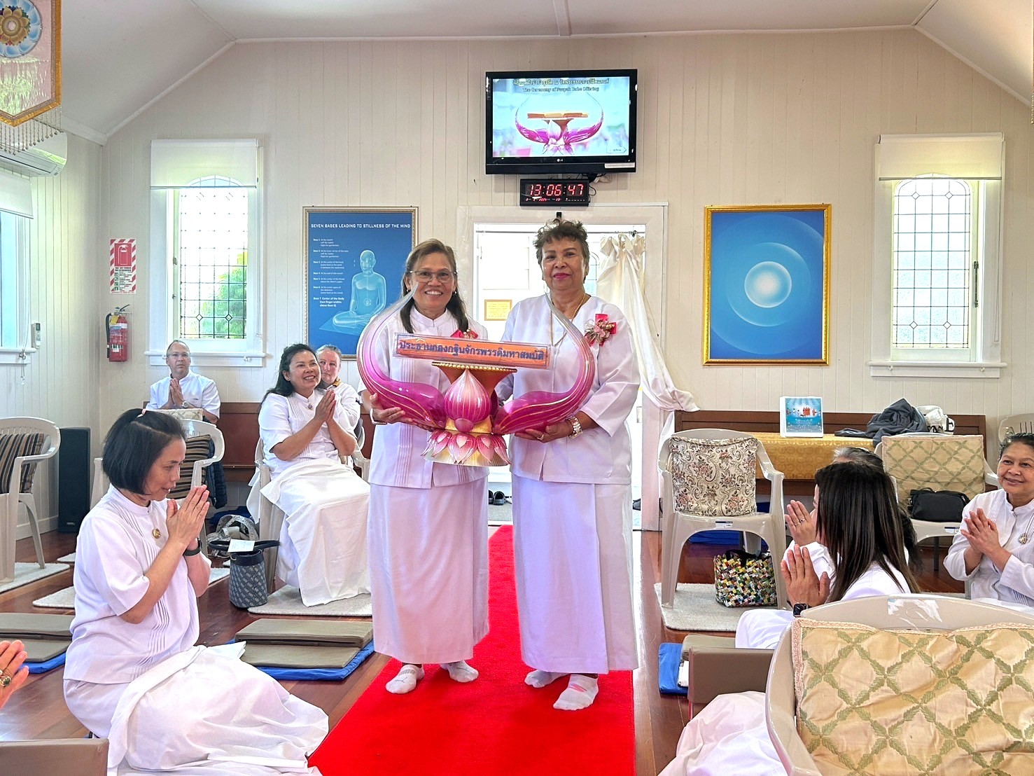 วัดพระธรรมกายโอ๊คแลนด์ จัดงานบุญบูชาข้าวพระ