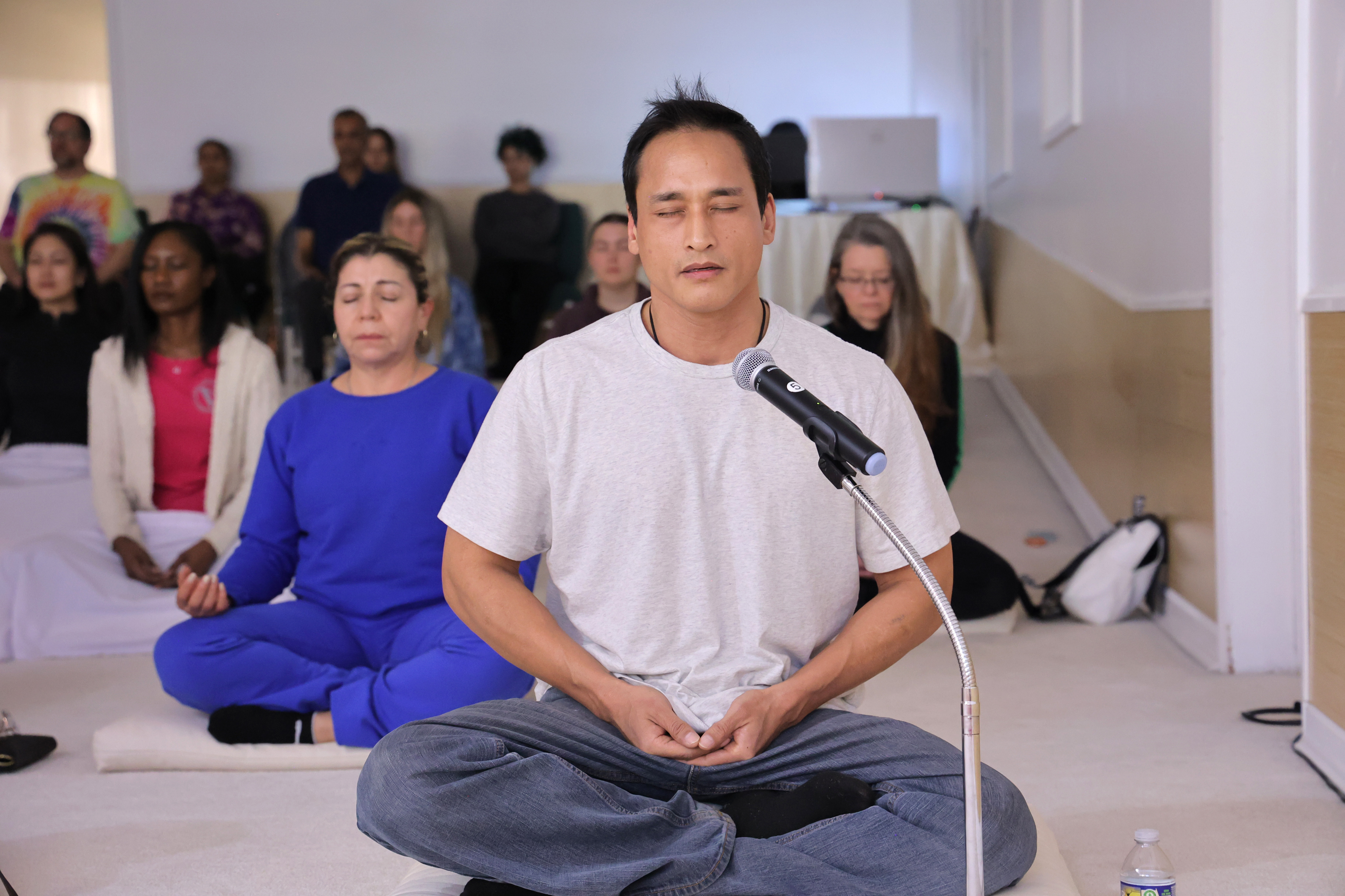 วัดพระธรรมกายจอร์เจีย จัดกิจกรรมนั่งสมาธิสำหรับชาวท้องถิ่น