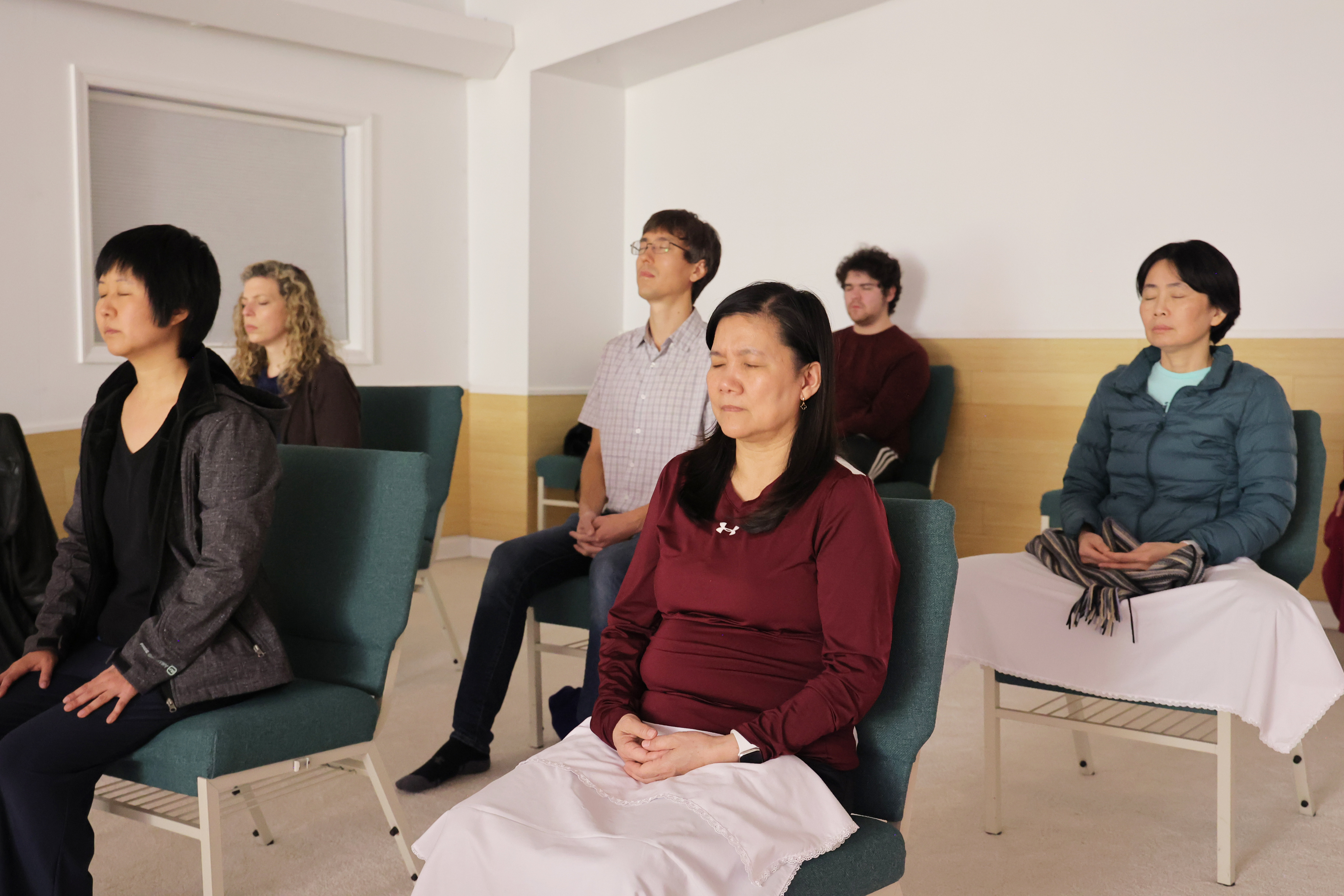 วัดพระธรรมกายจอร์เจีย จัดกิจกรรมนั่งสมาธิสำหรับชาวท้องถิ่น