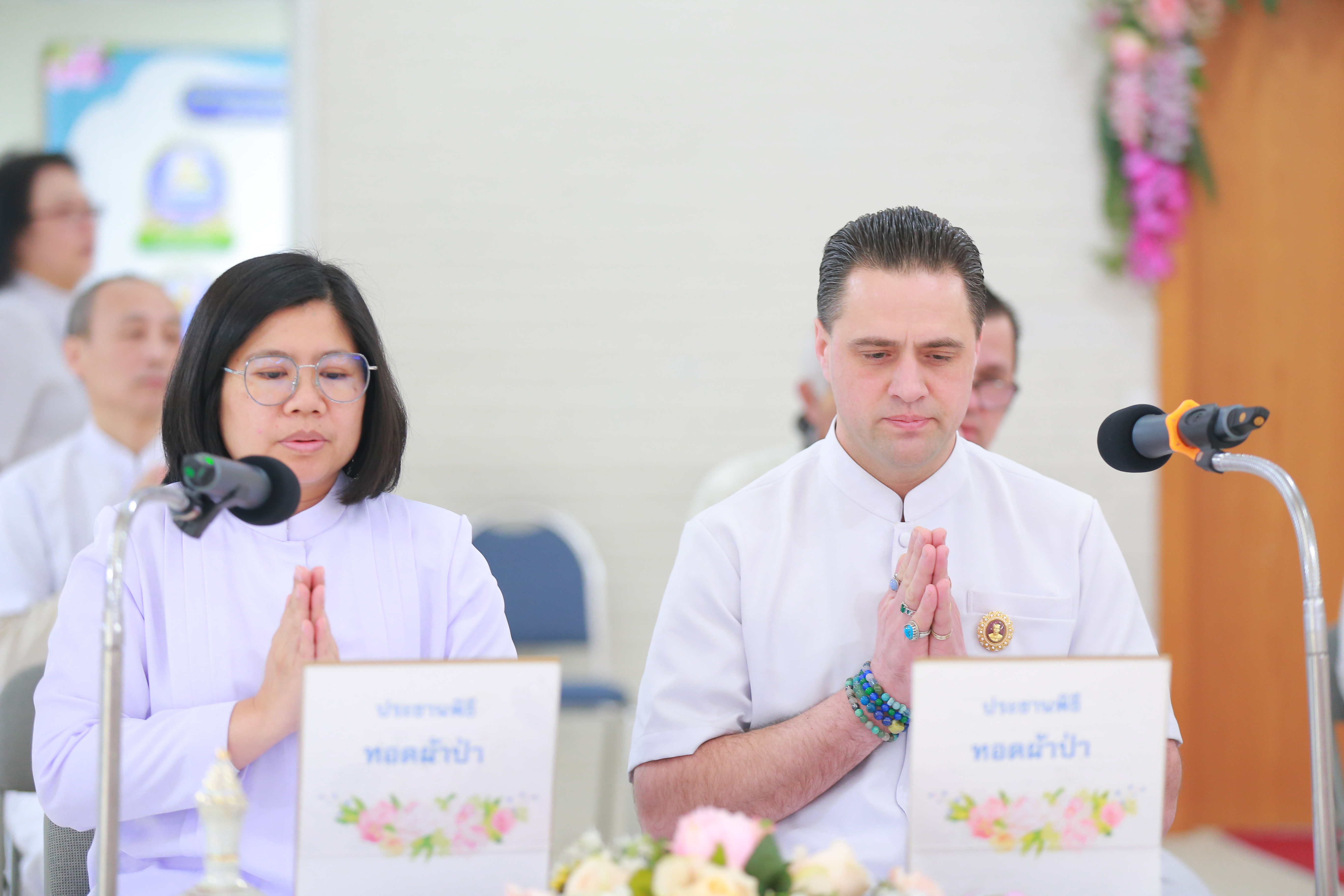 วัดพระธรรมกายซีแอตเติล จัดงานบุญบูชาข้าวพระ