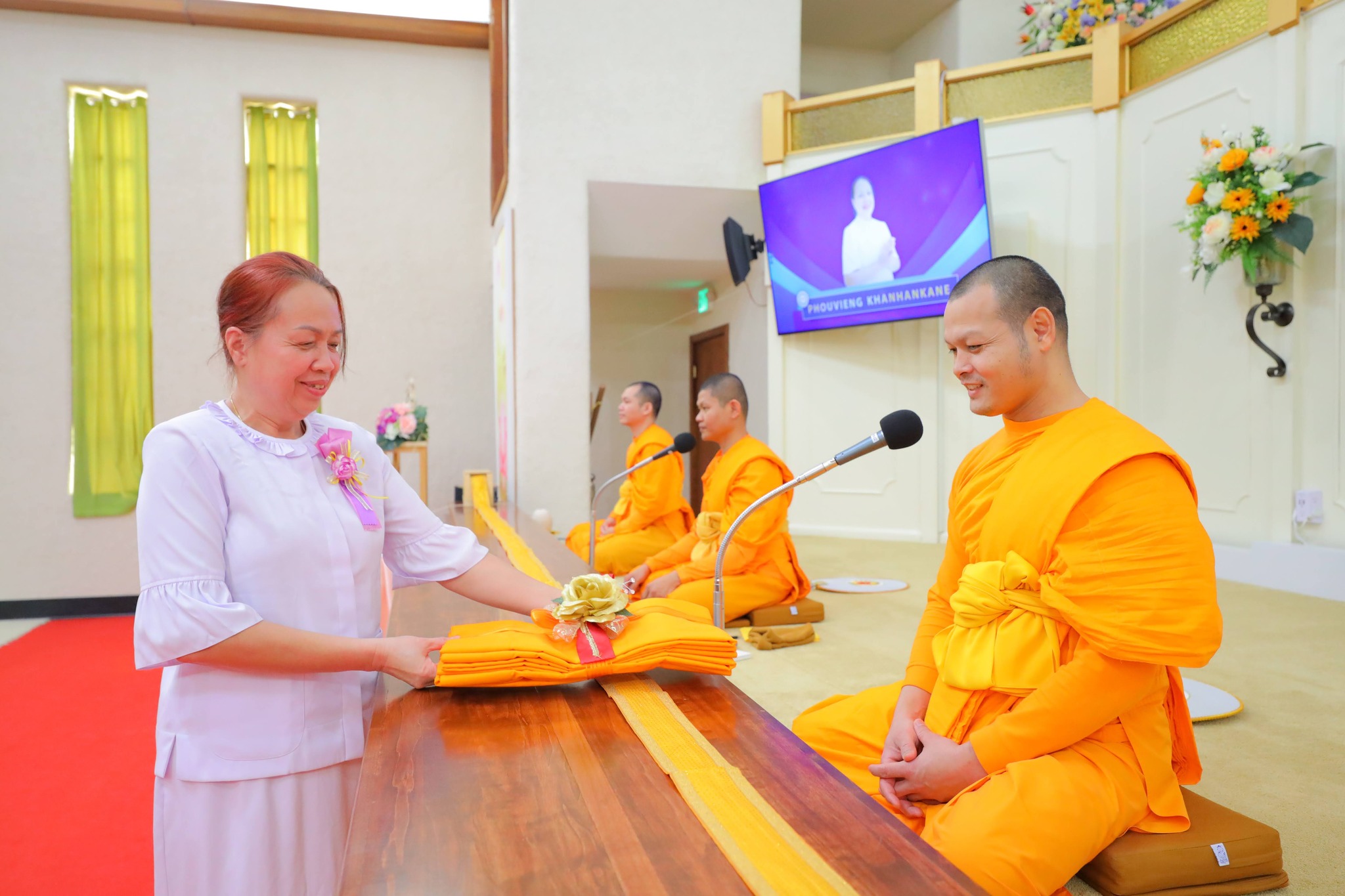 วัดพระธรรมกายแคนซัส จัดงานบุญวันอาทิตย์