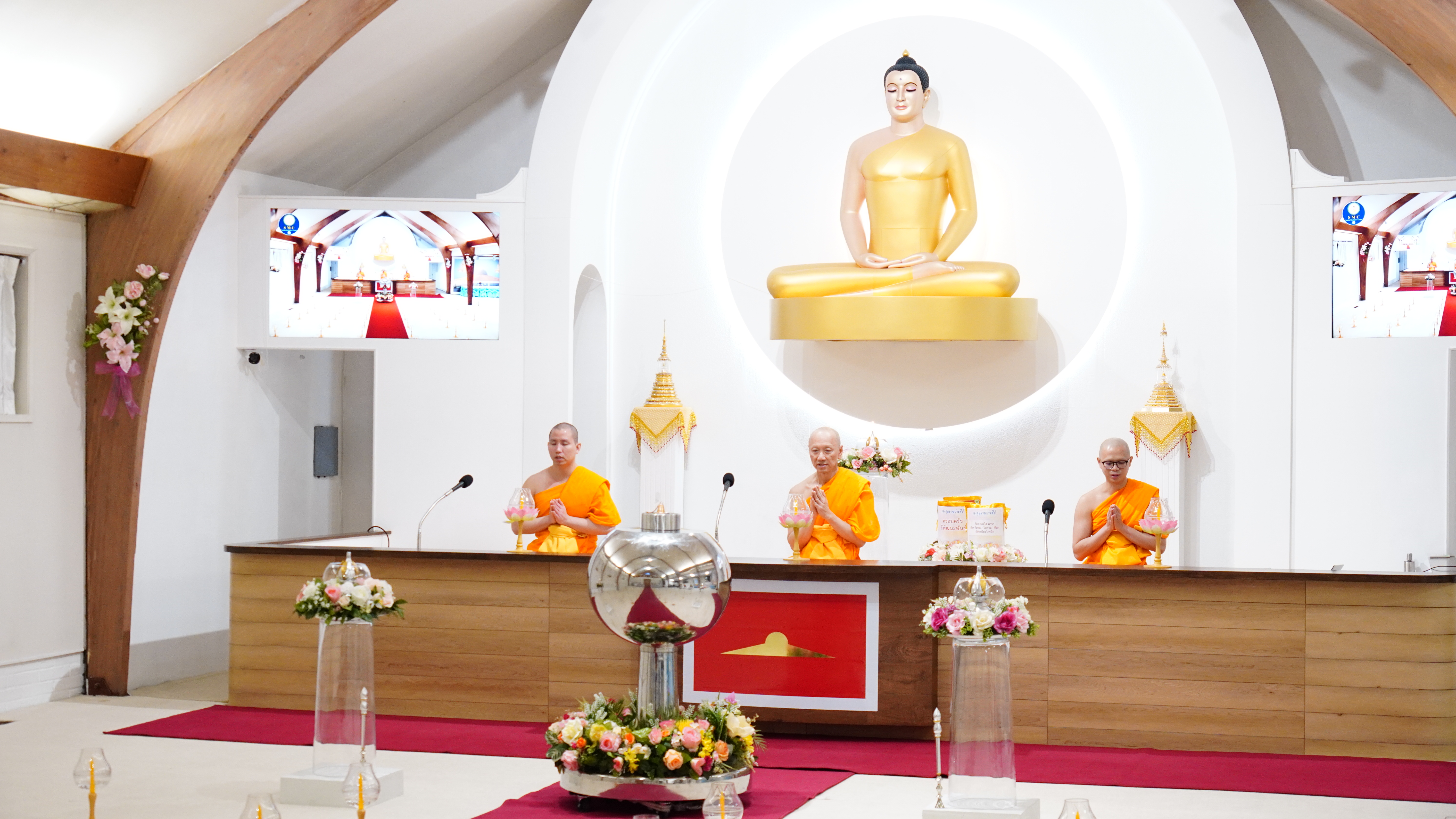 วัดพระธรรมกายซีแอตเติล  จัดงานบุญวันมาฆบูชา