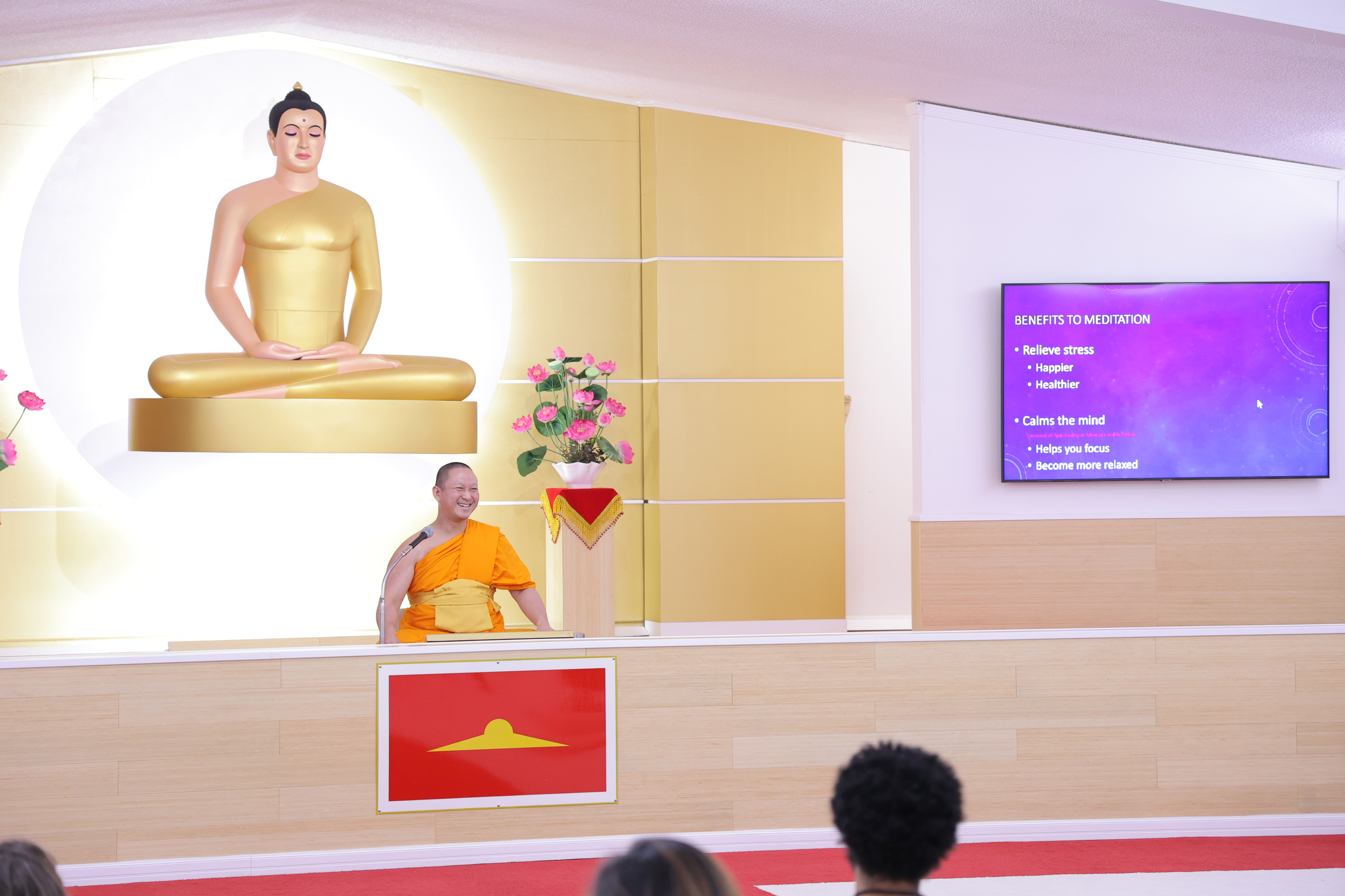 วัดพระธรรมกายจอร์เจีย จัดกิจกรรมนั่งสมาธิสำหรับชาวท้องถิ่น