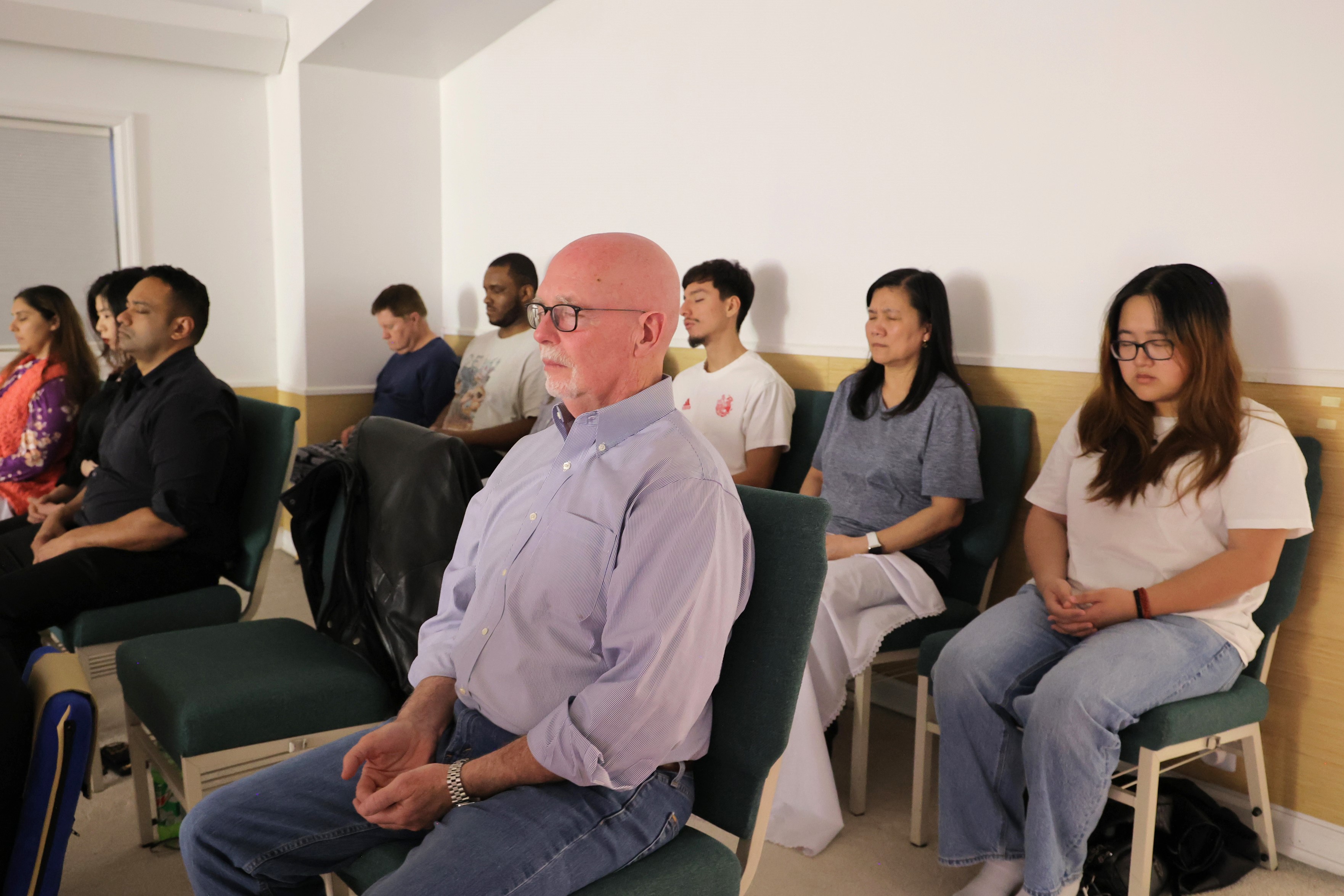 วัดพระธรรมกายจอร์เจีย จัดกิจกรรมนั่งสมาธิสำหรับชาวท้องถิ่น