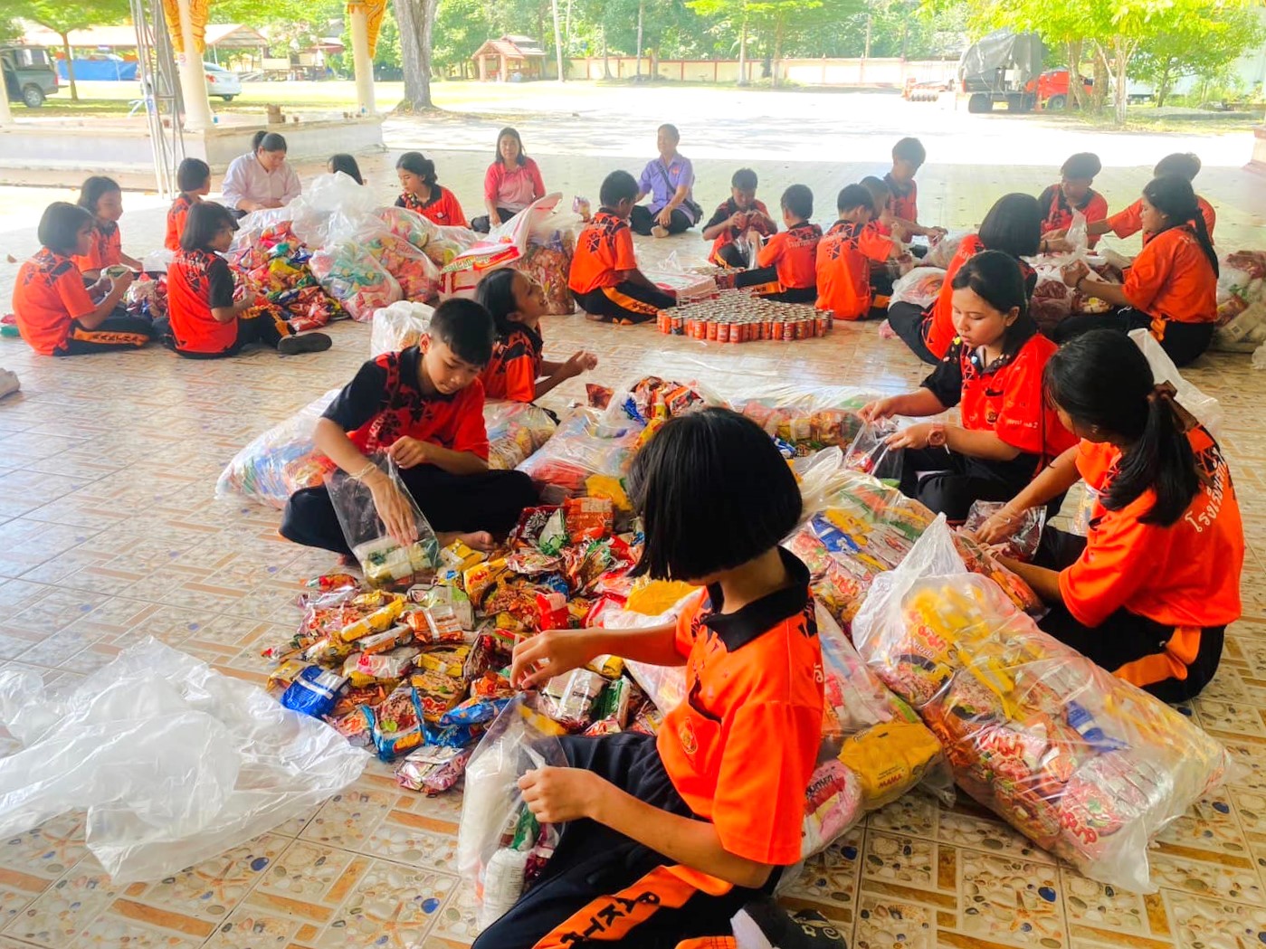 ชมรมพุทธรักษาจังหวัดนราธิวาส จัดกิจกรรมเครือข่ายเยาวชนรักษ์บวร