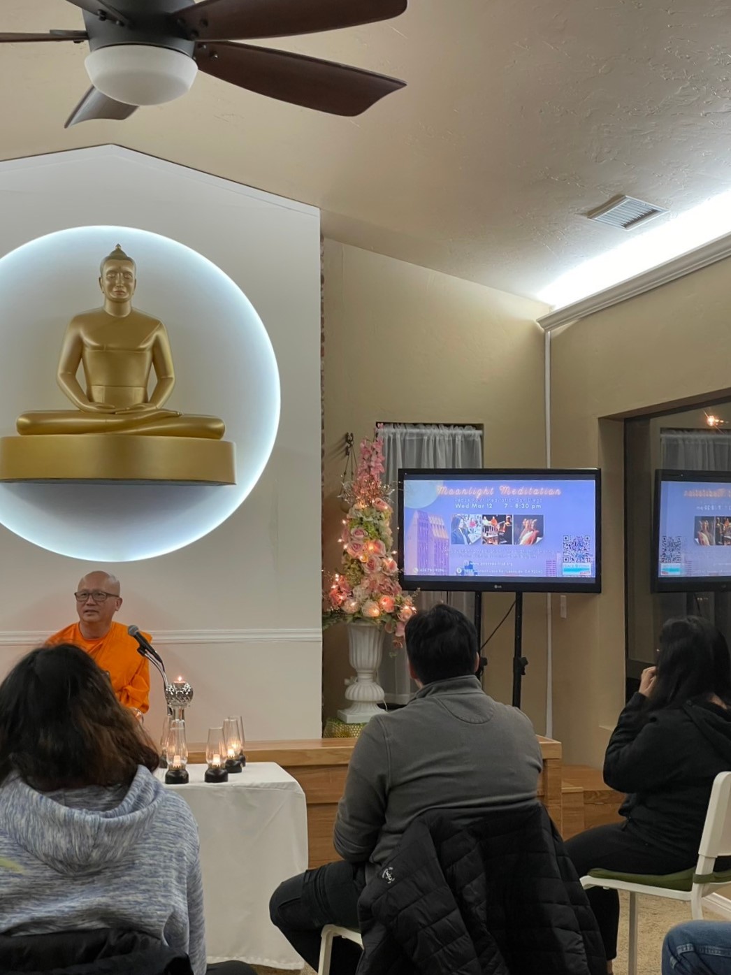 วัดภาวนาซานดิเอโก จัดกิจกรรม Moonlight meditation