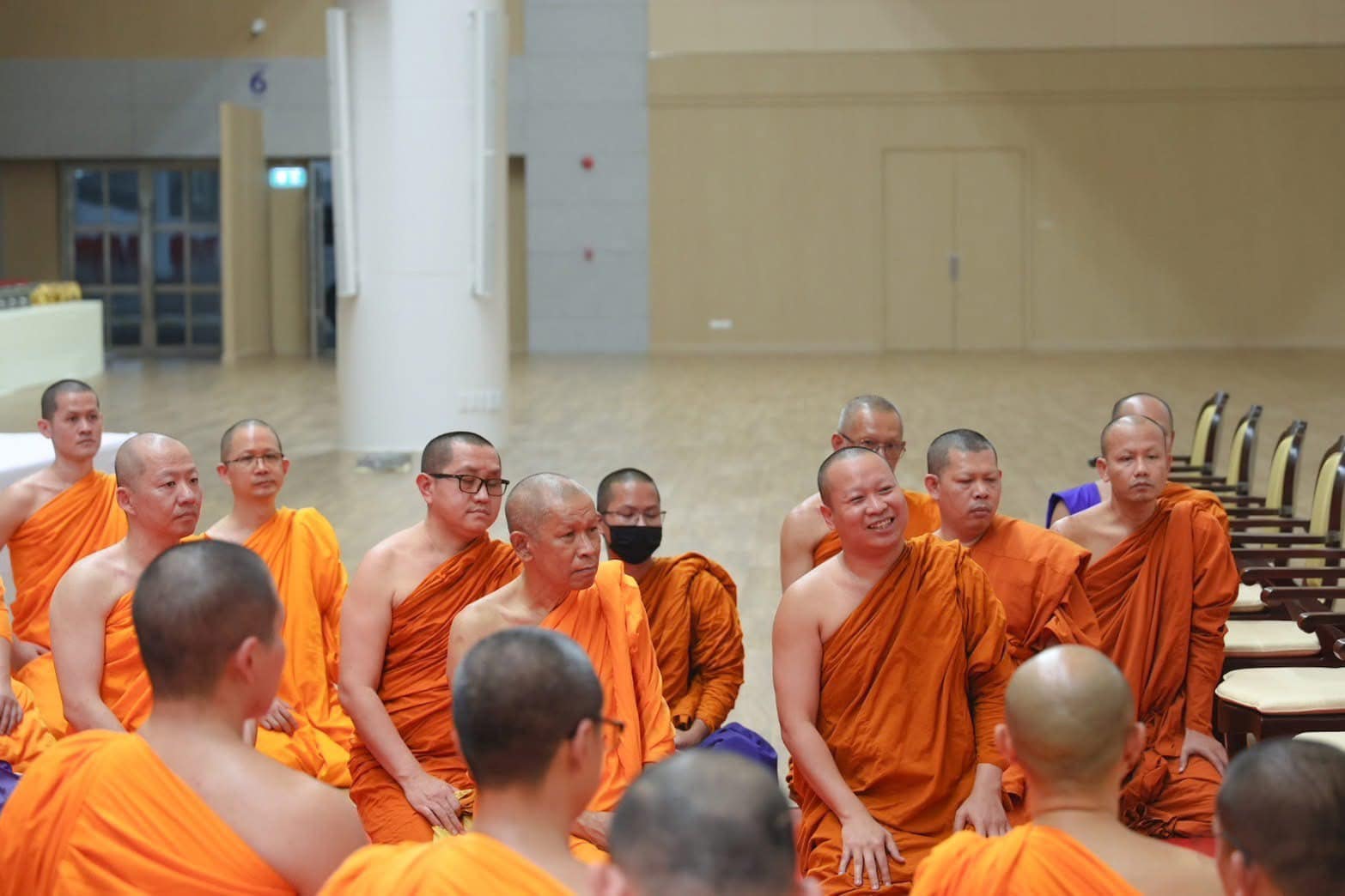 ผู้นำประโยคบาลีสนามหลวง ตรวจเยี่ยมความเรียบร้อยสนามสอบวัดพระธรรมกาย