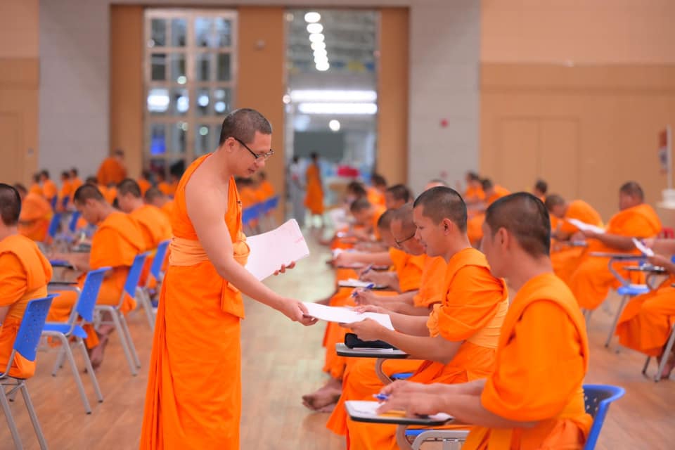 บรรยากาศการสอบบาลีสนามหลวง ณ วัดพระธรรมกาย จ.ปทุมธานี