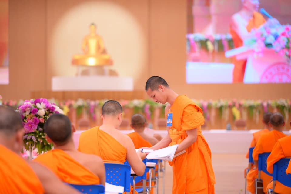 บรรยากาศการสอบบาลีสนามหลวง ณ วัดพระธรรมกาย จ.ปทุมธานี
