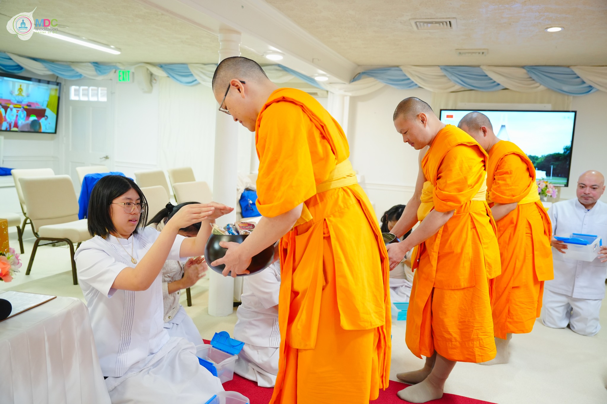 วัดพระธรรมกายดีซี จัดงานบุญวันอาทิตย์