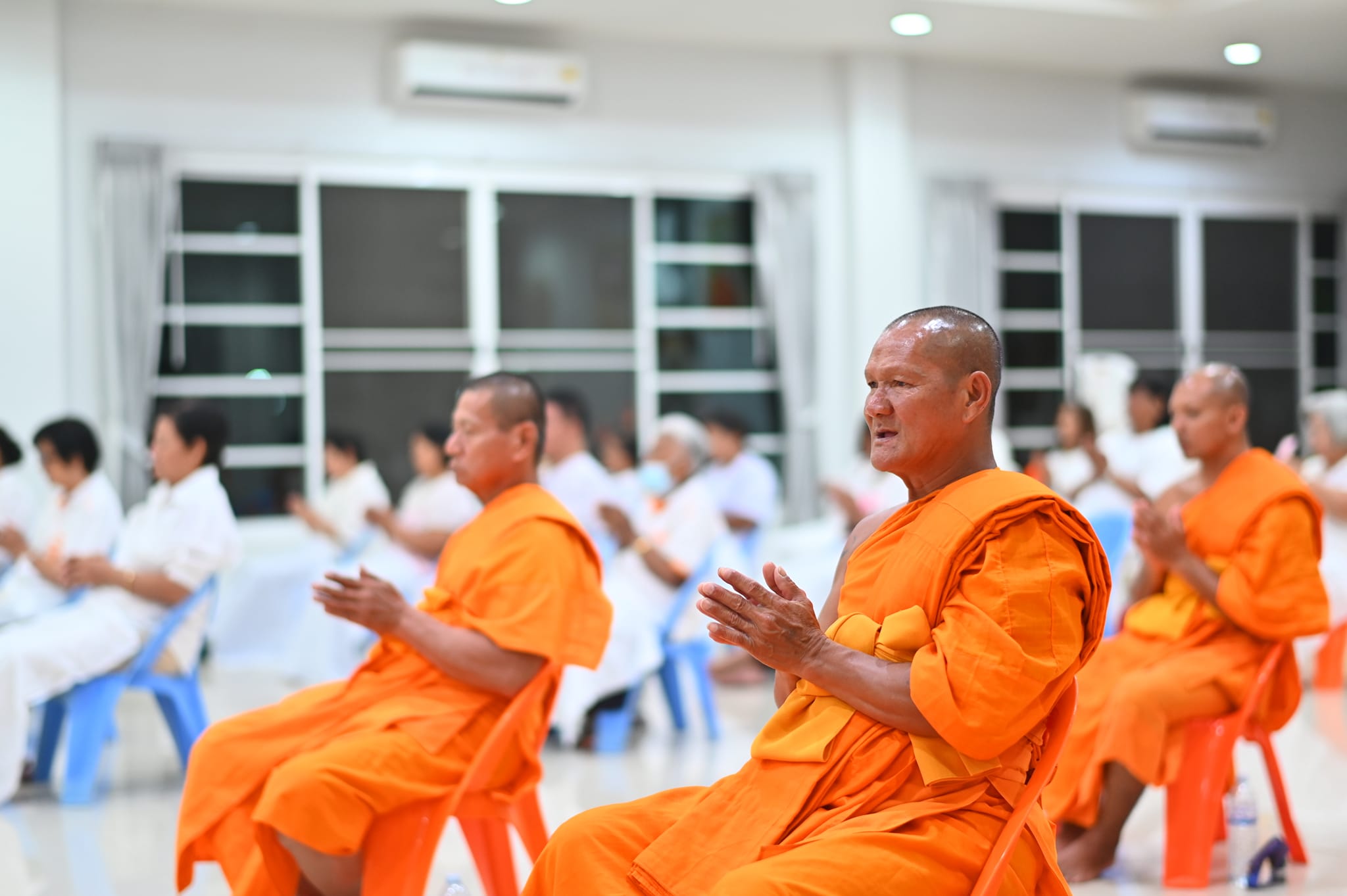 ศูนย์ปฏิบัติธรรมพนมสารคาม จัดปฏิบัติธรรมประจำสัปดาห์