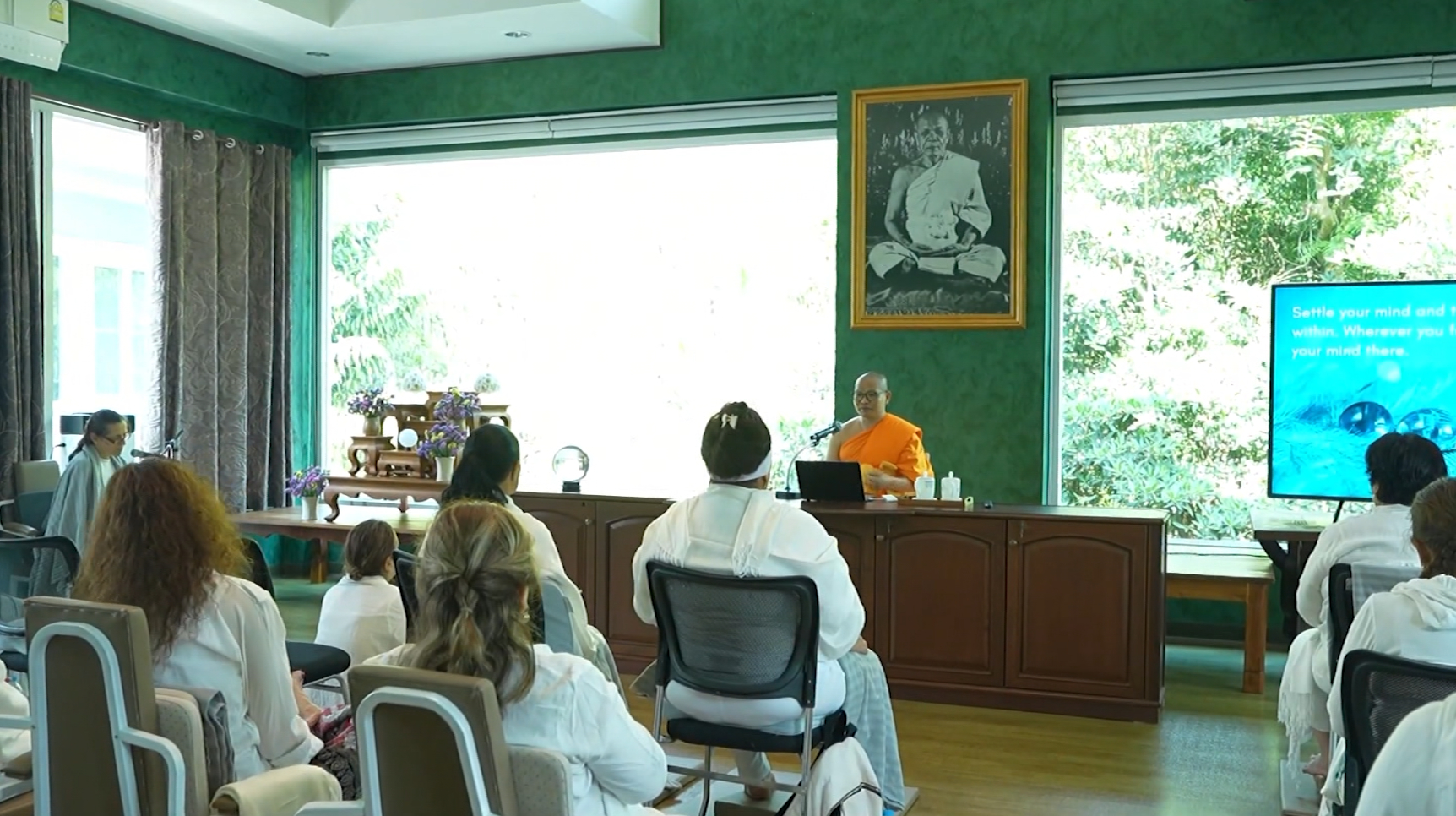 วัดภาวนาซานดิเอโก จัดโครงการปฏิบัติธรรมสำหรับชาวท้องถิ่น