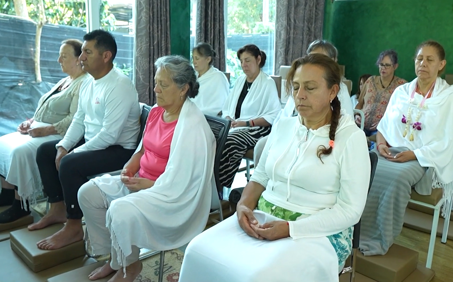 วัดภาวนาซานดิเอโก จัดโครงการปฏิบัติธรรมสำหรับชาวท้องถิ่น