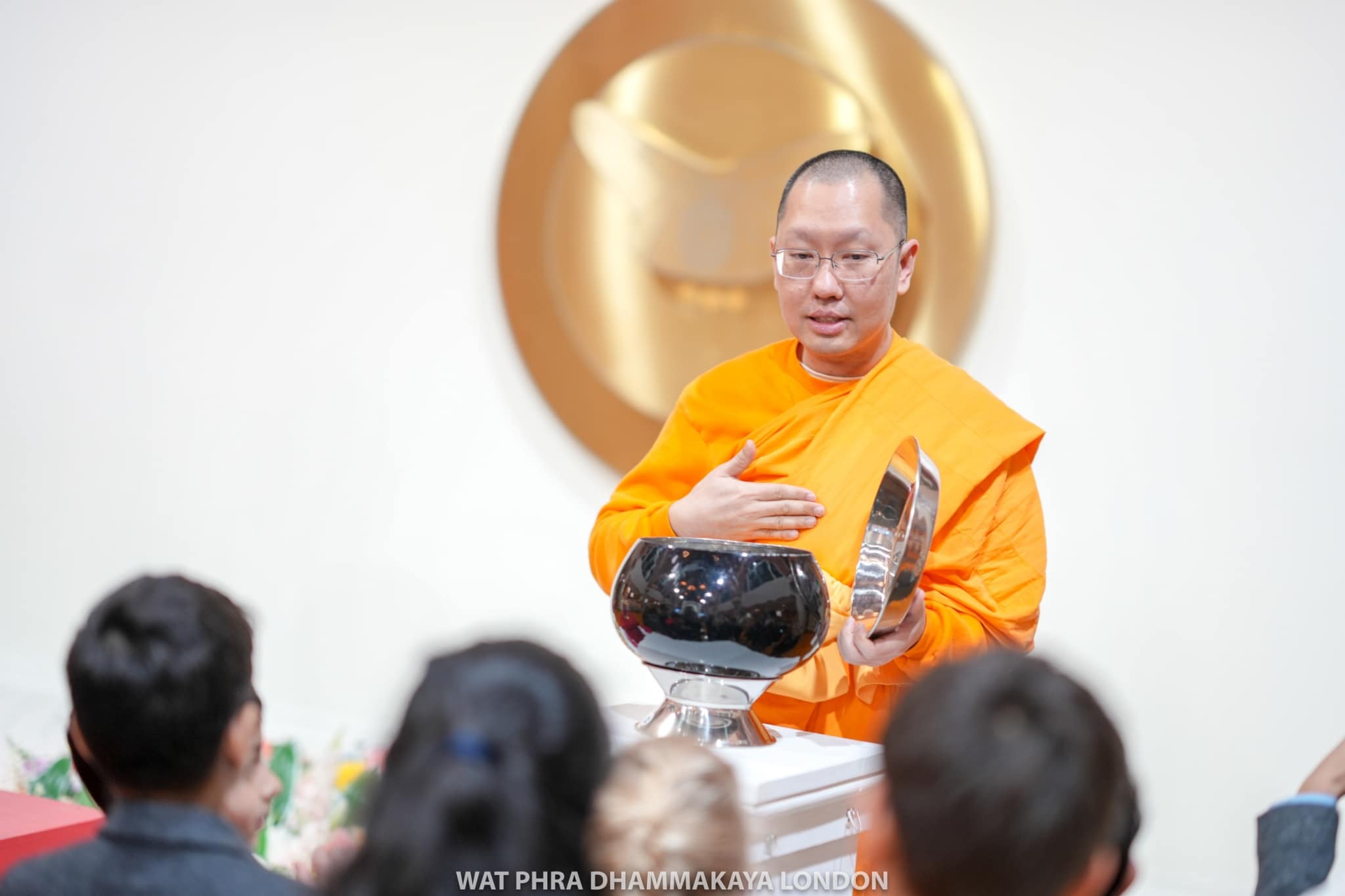 นักเรียน Eton End Prep school มาเยี่ยมชมและศึกษาพระพุทธศาสนา ณ วัดพระธรรมกายลอนดอน