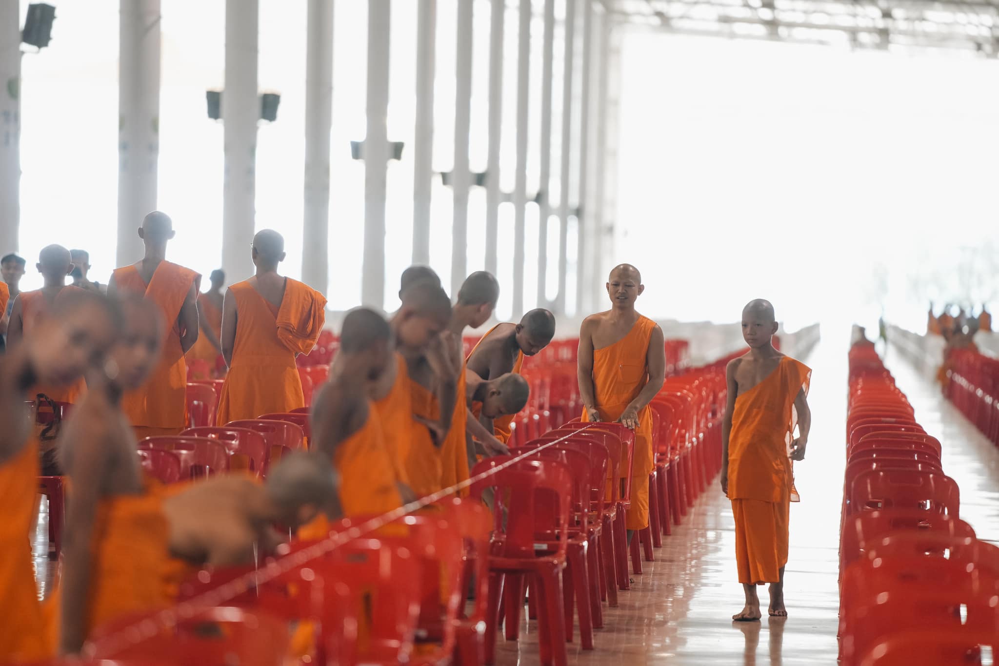 บุคลากรวัดพระธรรมกายรวมใจ เตรียมจัดสัมมนาใหญ่ผู้นำบุญ 10,000 คน