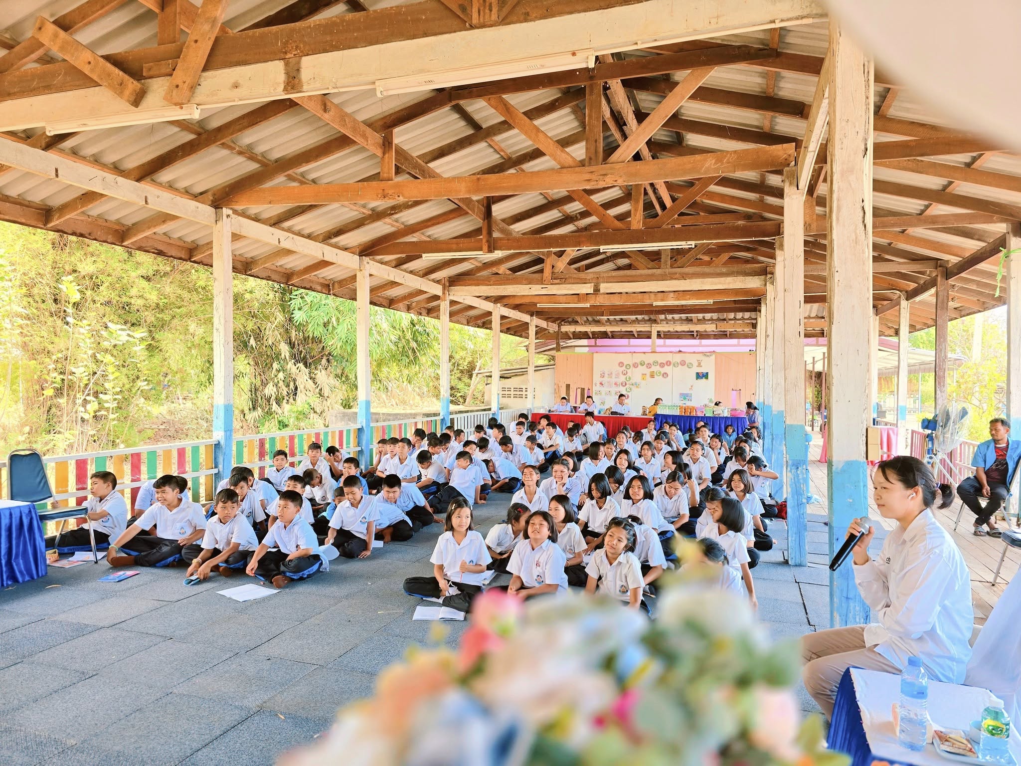 โรงเรียนบ้านหนองสรวง เข้าค่ายอบรมศีลธรรม