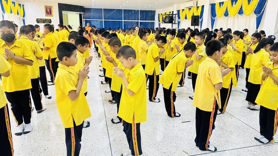 โรงเรียนหมิงซิน จัดอบรมคุณธรรมนำความรู้แก่นักเรียน