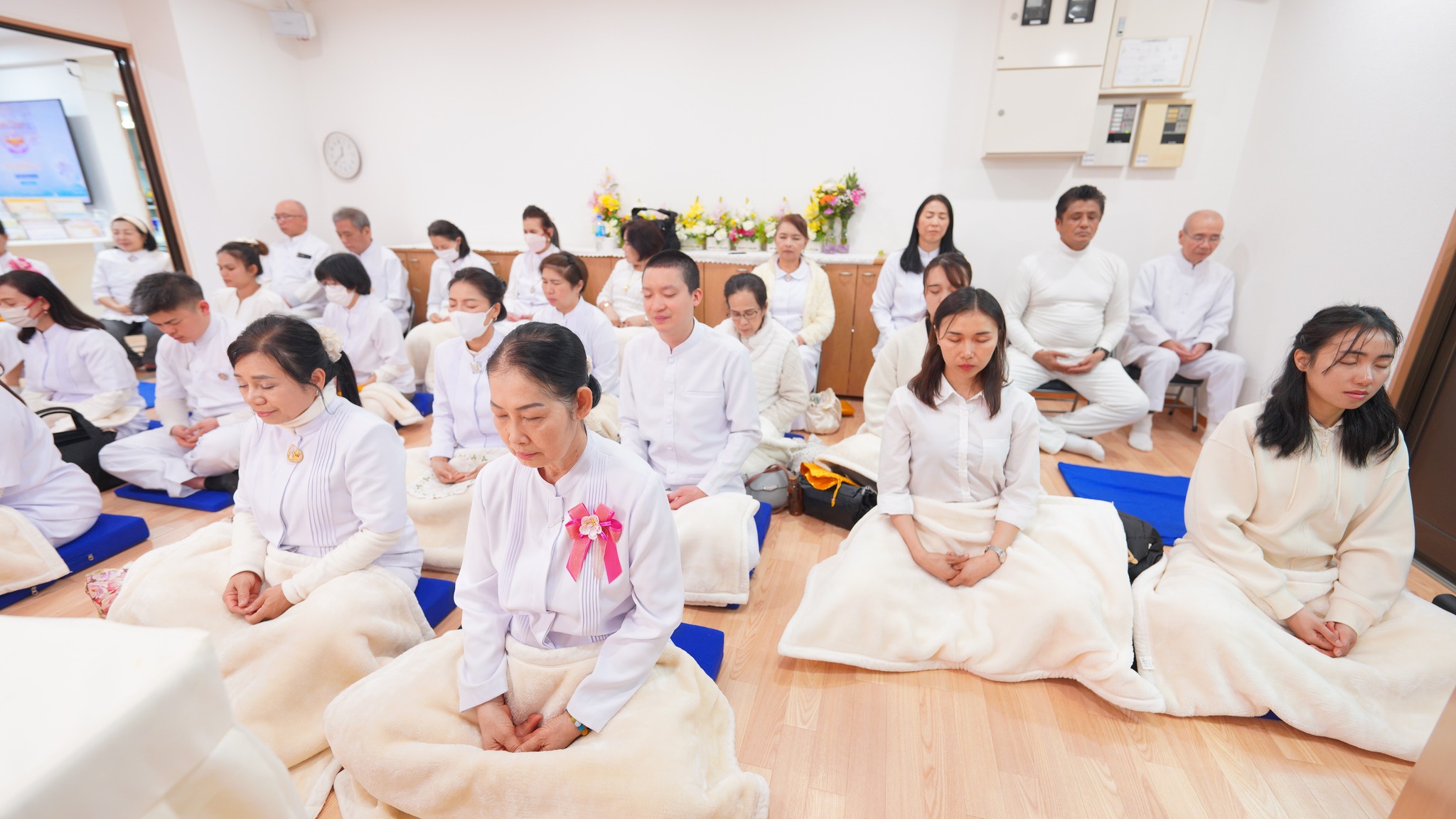 วัดพระธรรมกายโอซาก้า จัดงานบุญบูชาข้าวพระ
